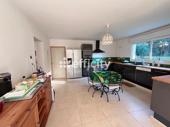 Achat immobilier Maison 4 pièces  134m2 à Meschers-sur-Gironde (17132) - Photo n°7