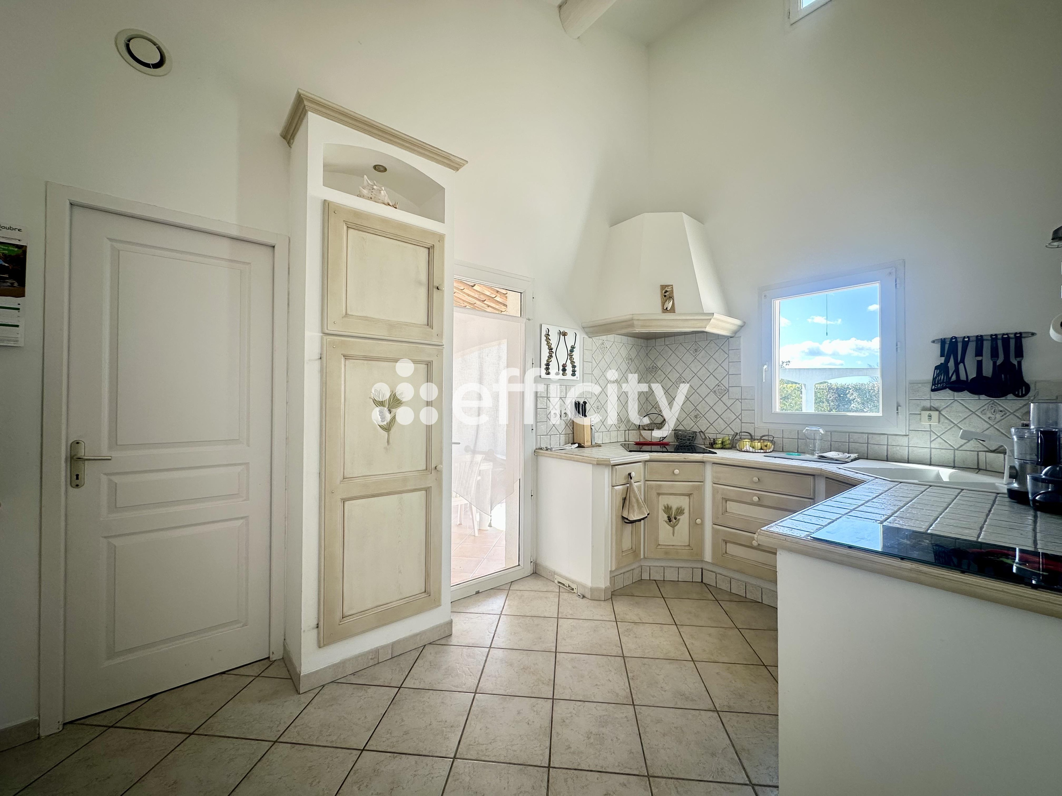 Achat immobilier Maison 7 pièces  173m2 à Aix-en-Provence (13540) - Photo n°11
