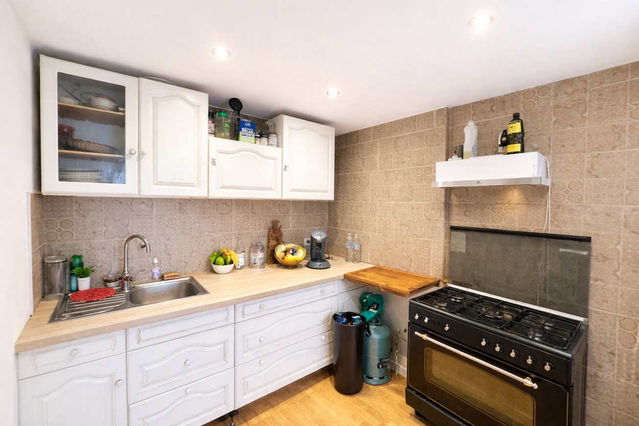 Achat immobilier Immeuble 11 pièces  260m2 à Berre-l'Étang (13130) - Photo n°15