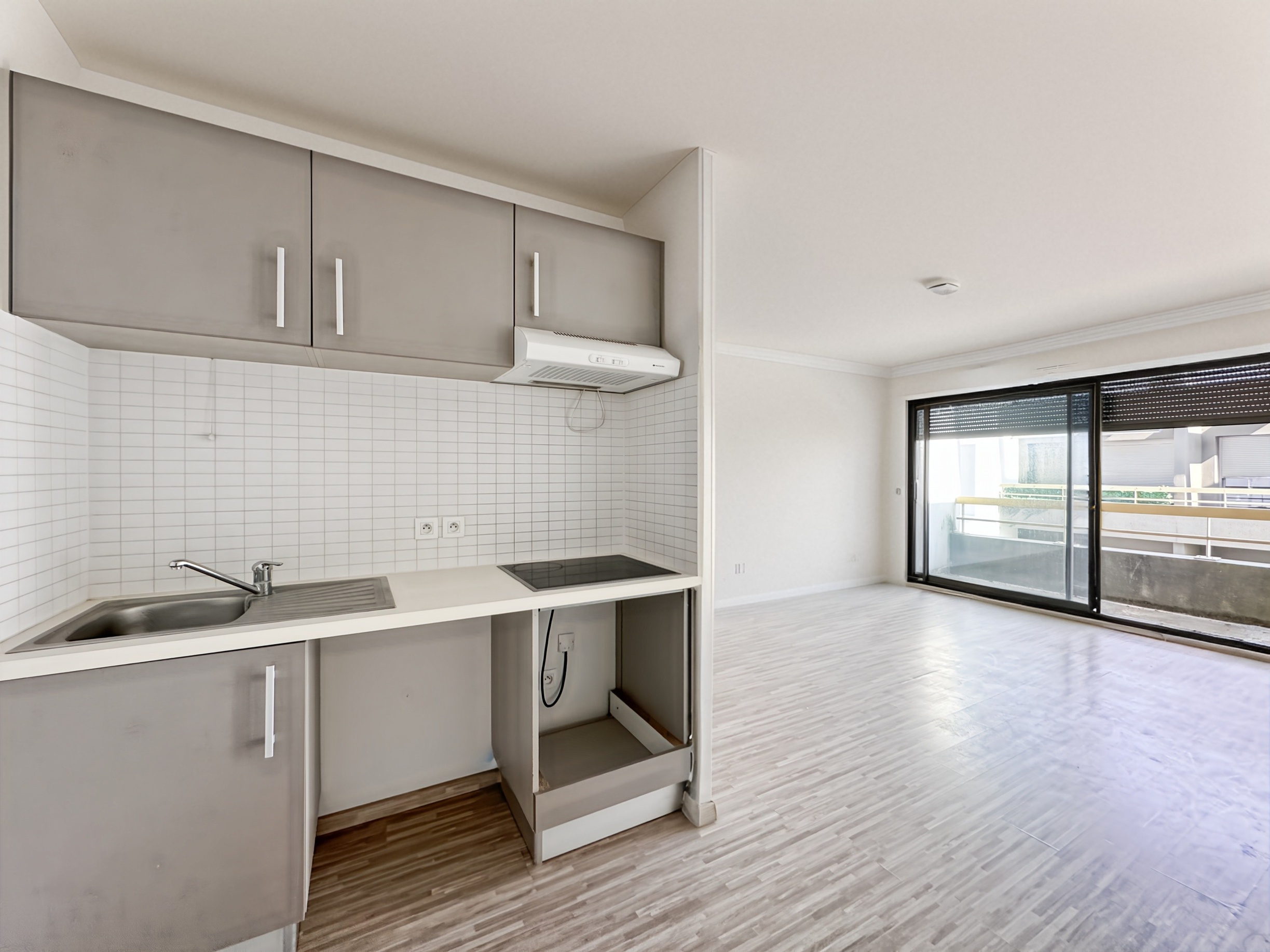 Achat immobilier Appartement 2 pièces  42m2 à Bordeaux (33100) - Photo n°4