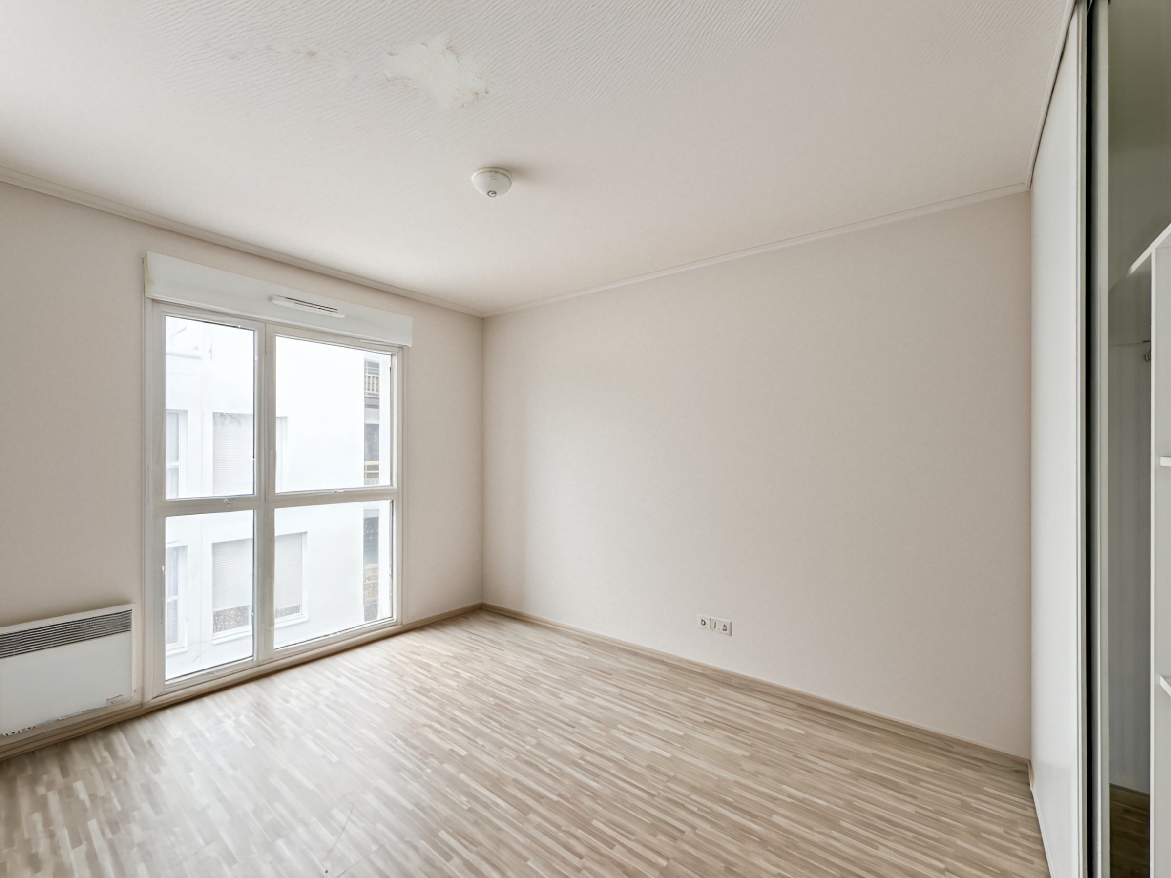 Achat immobilier Appartement 2 pièces  42m2 à Bordeaux (33100) - Photo n°5