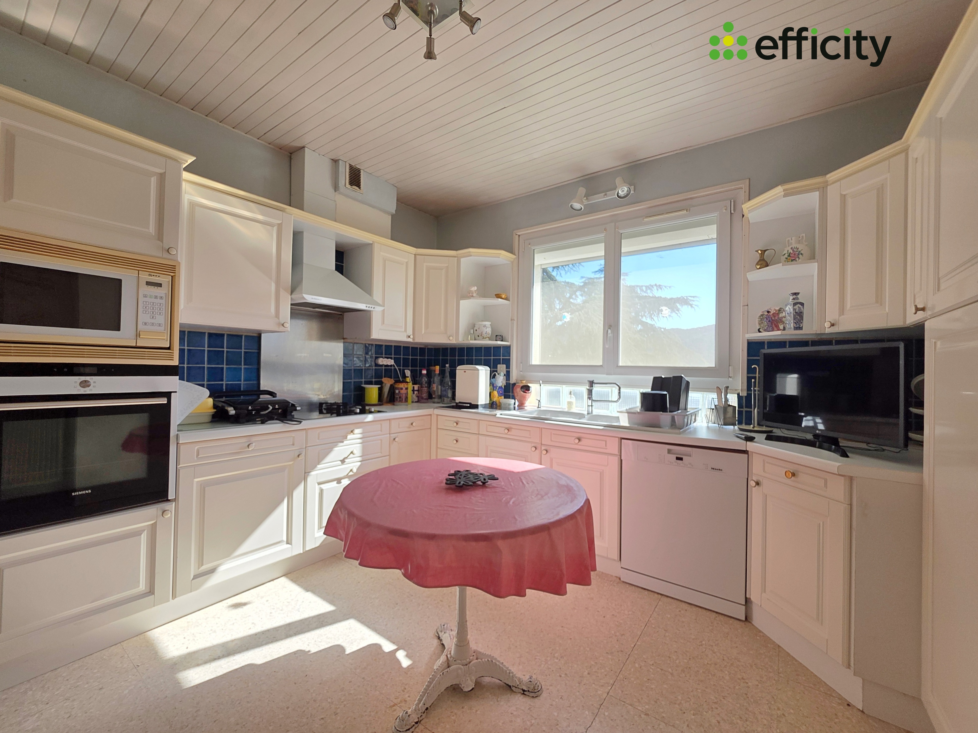 Achat immobilier Maison 6 pièces  150m2 à Oraison (04700) - Photo n°6