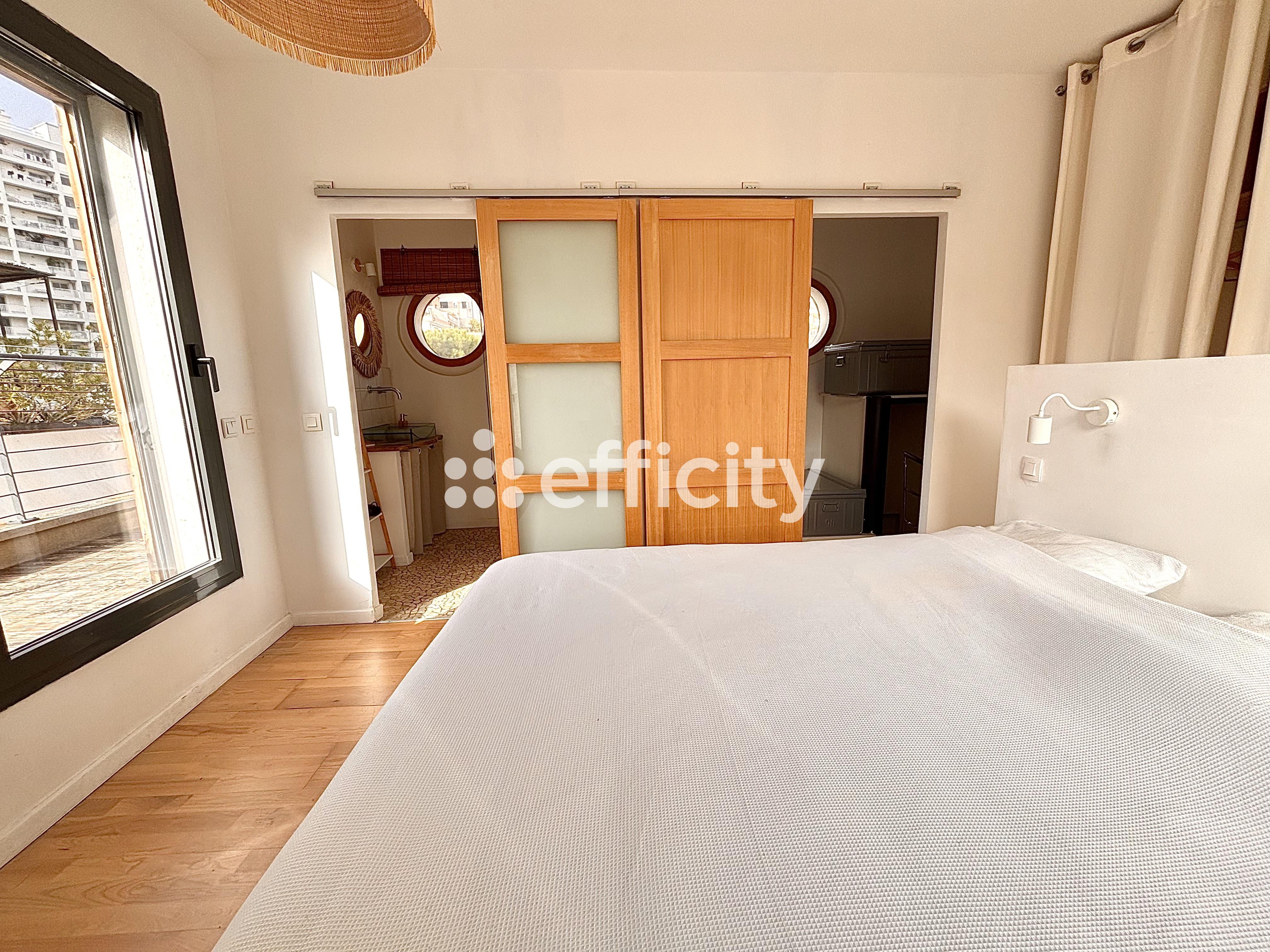 Achat immobilier Maison 8 pièces  160m2 à Marseille (13007) - Photo n°11
