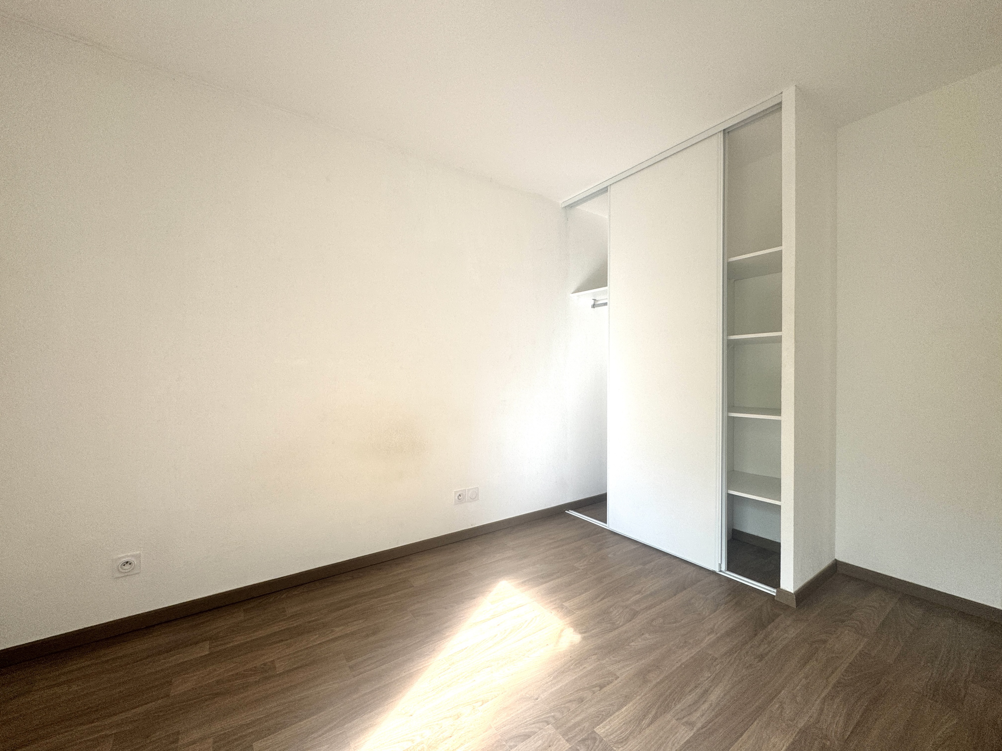 Achat immobilier Appartement 3 pièces  62m2 à Villenave-d'Ornon (33140) - Photo n°11