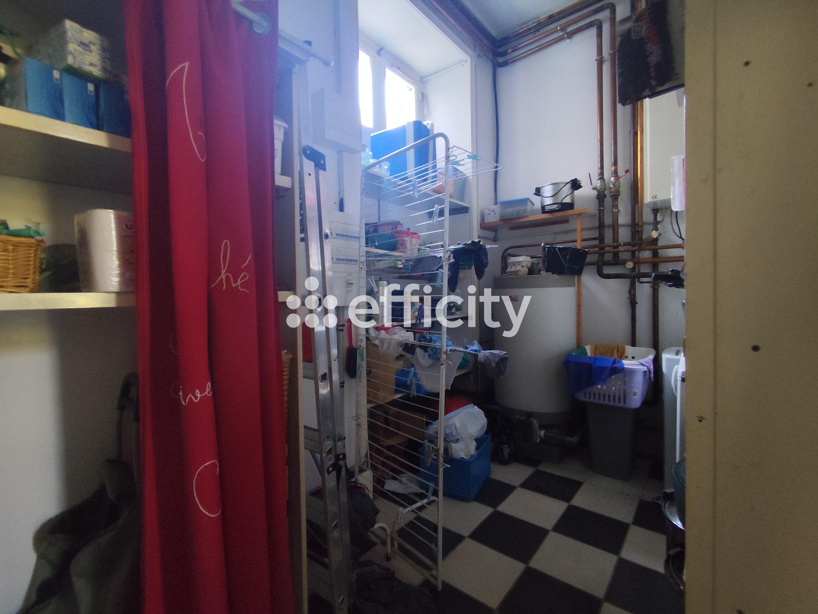Achat immobilier Maison 8 pièces  300m2 à Davézieux (07430) - Photo n°11