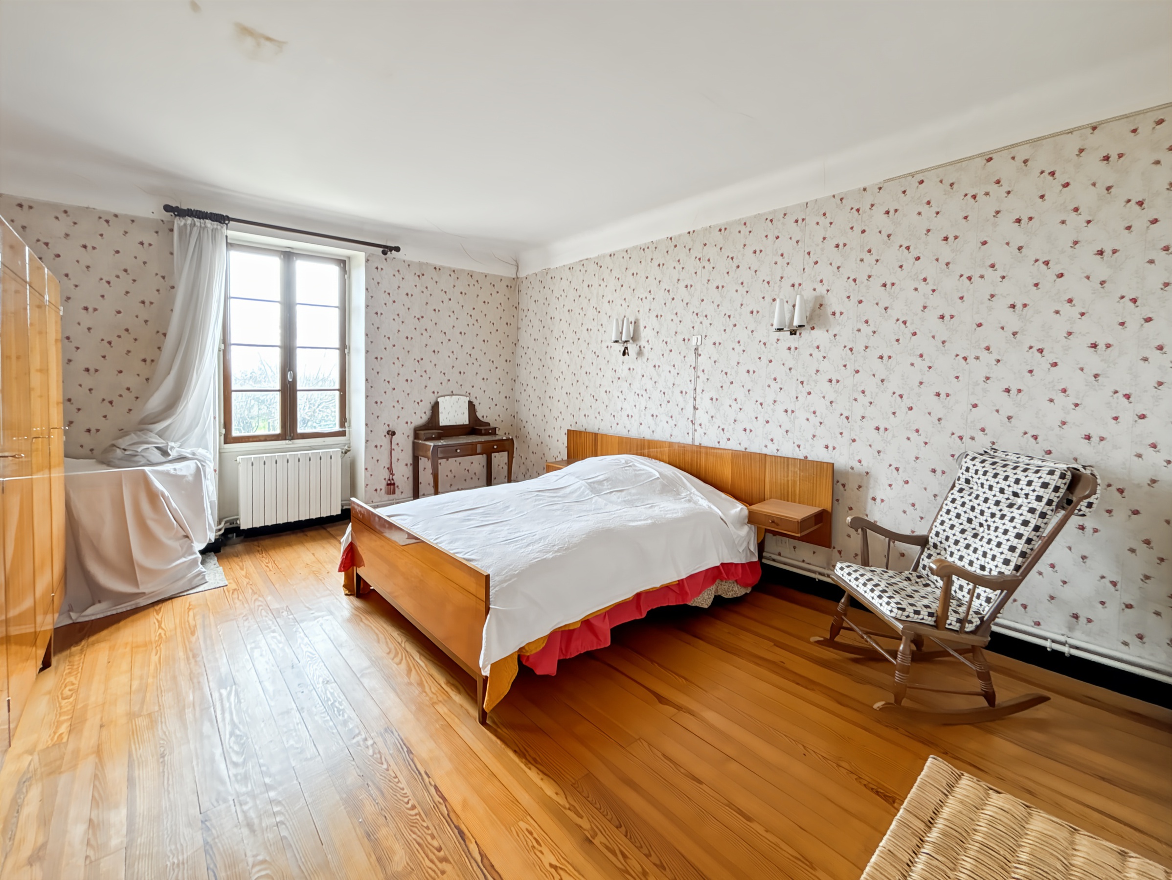 Achat immobilier Maison 7 pièces  183m2 à Jarnac-Champagne (17520) - Photo n°13
