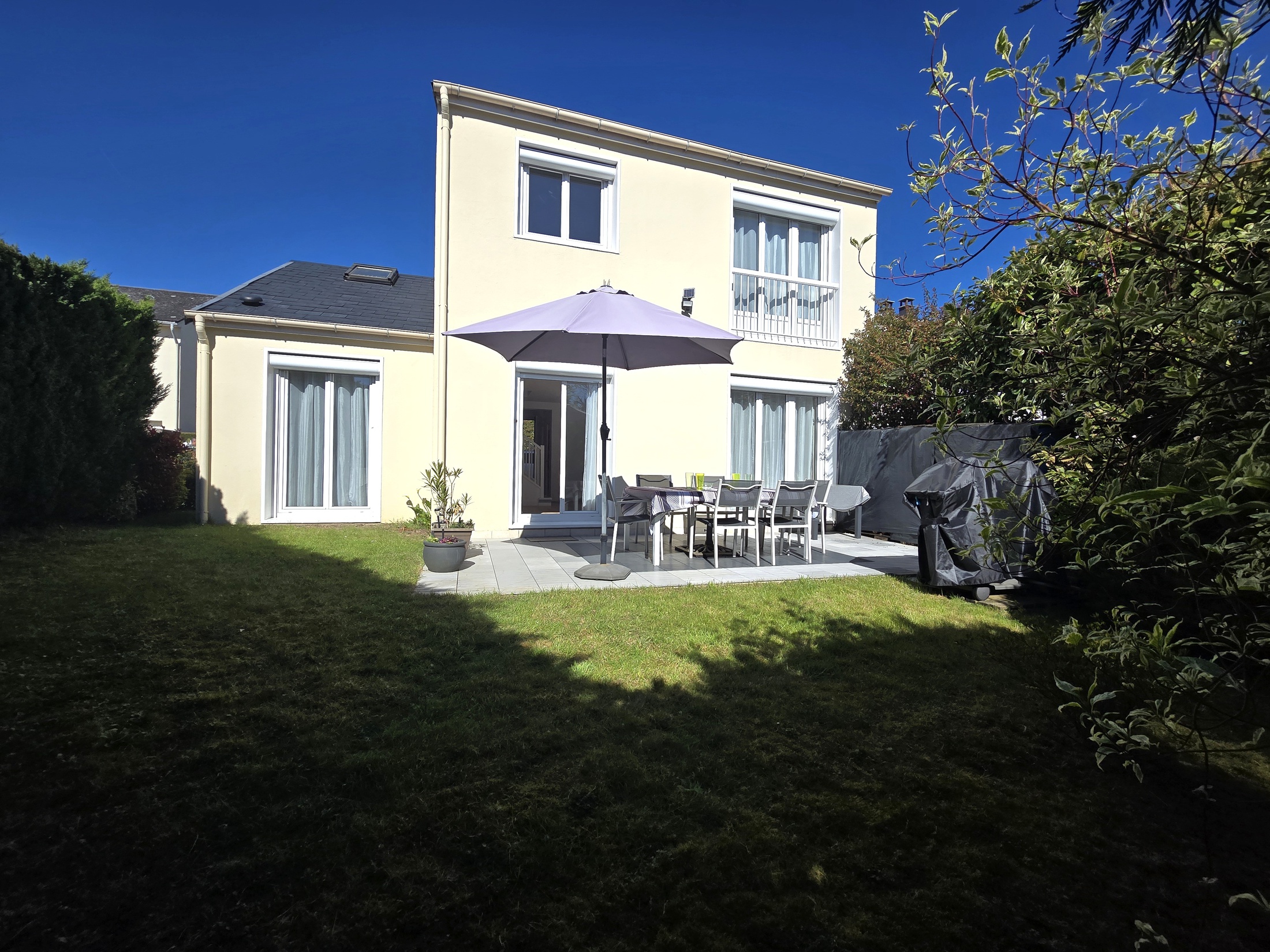 maison 5 pièces - 96m2 à Élancourt (78990)