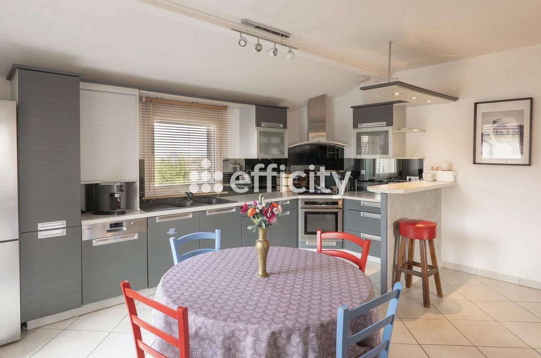 Achat immobilier Appartement 4 pièces  83m2 à Valencin (38540) - Photo n°4