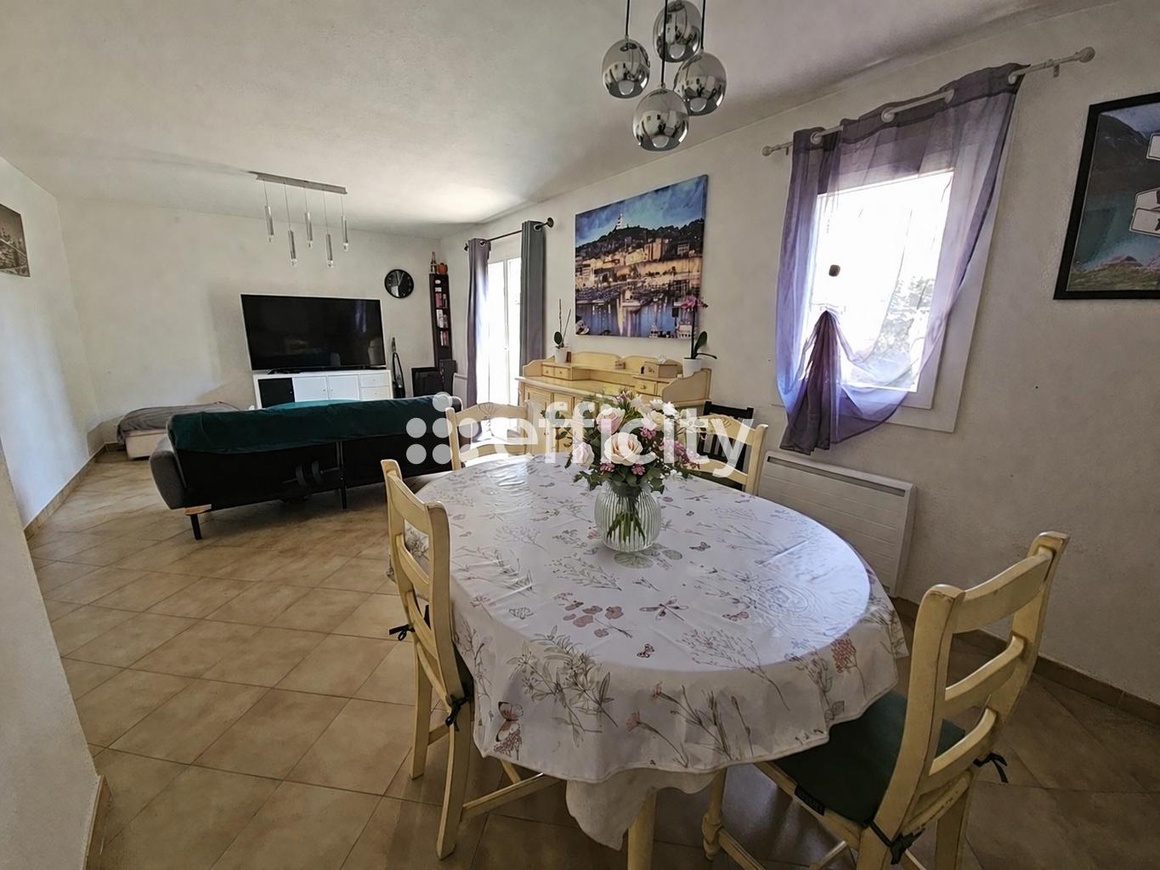 Achat immobilier Maison 5 pièces  101m2 à Pertuis (84120) - Photo n°6