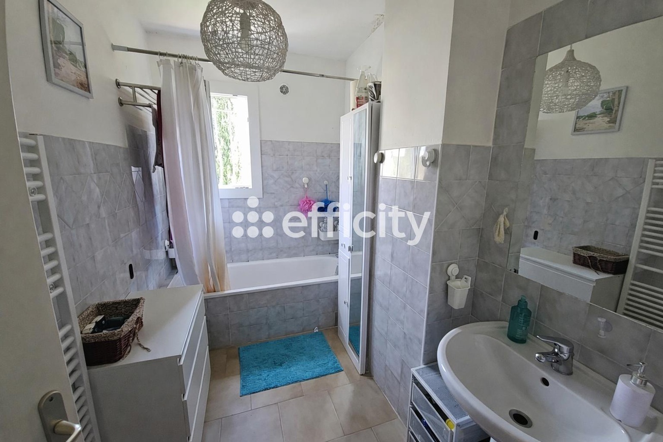 Achat immobilier Maison 5 pièces  101m2 à Pertuis (84120) - Photo n°13