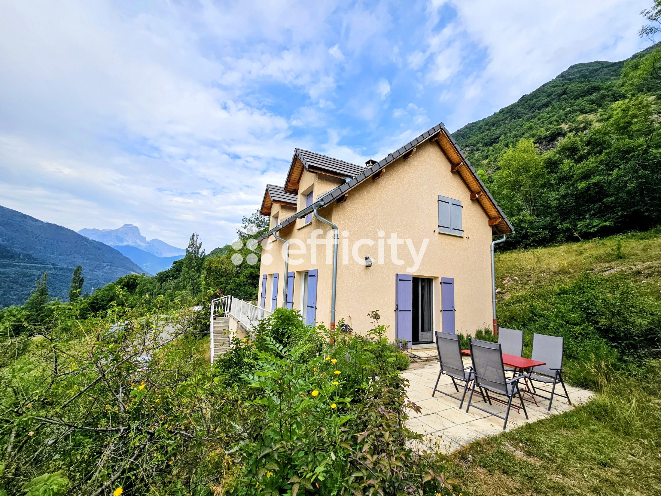 maison 5 pièces - 100m2 à Aspres-lès-Corps (05800)