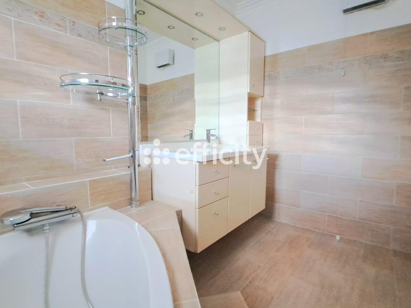 Achat immobilier Appartement 3 pièces  86m2 à Lucciana (20290) - Photo n°8