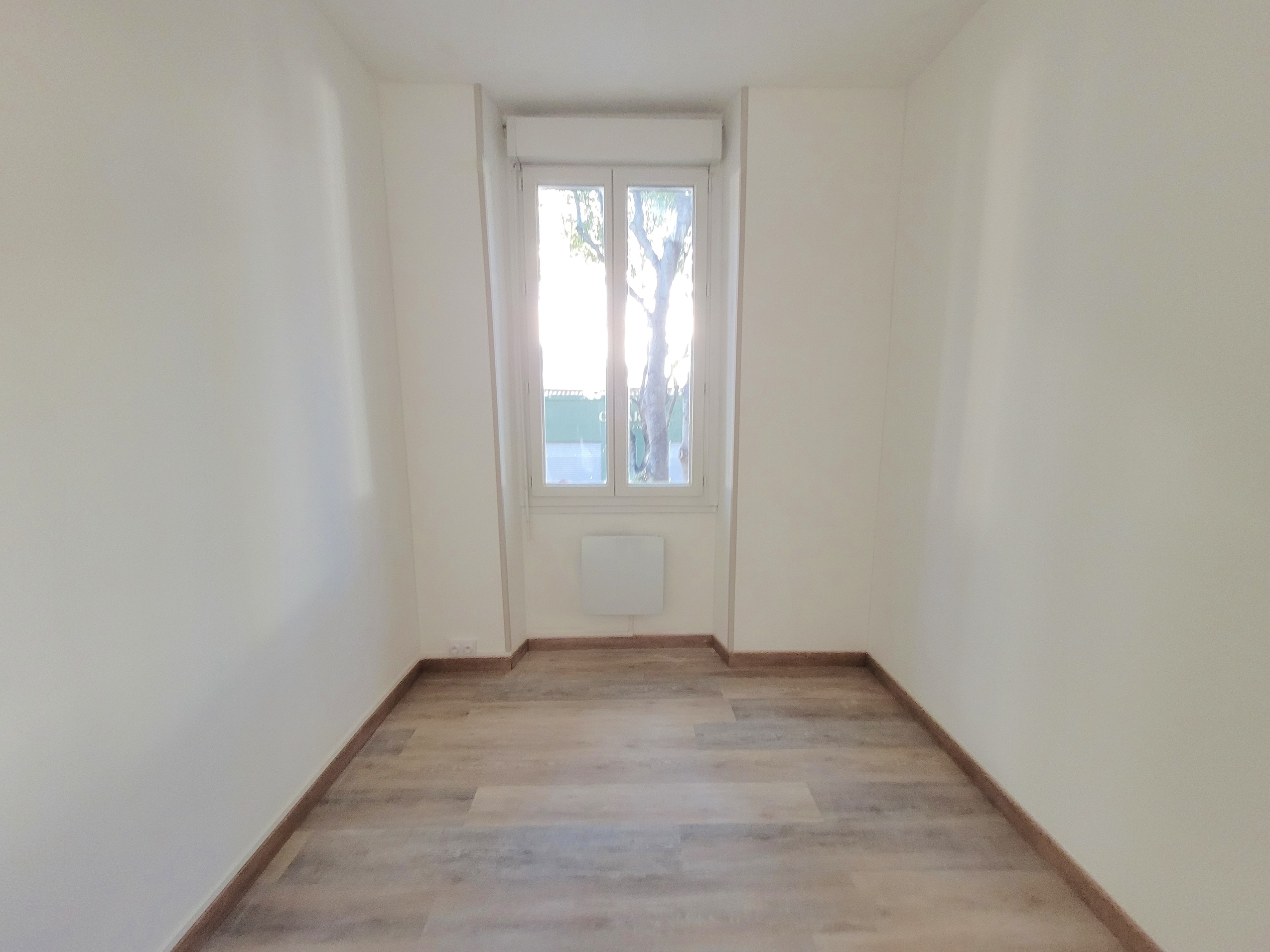 Achat immobilier Appartement 3 pièces  50m2 à Marseille (13006) - Photo n°4