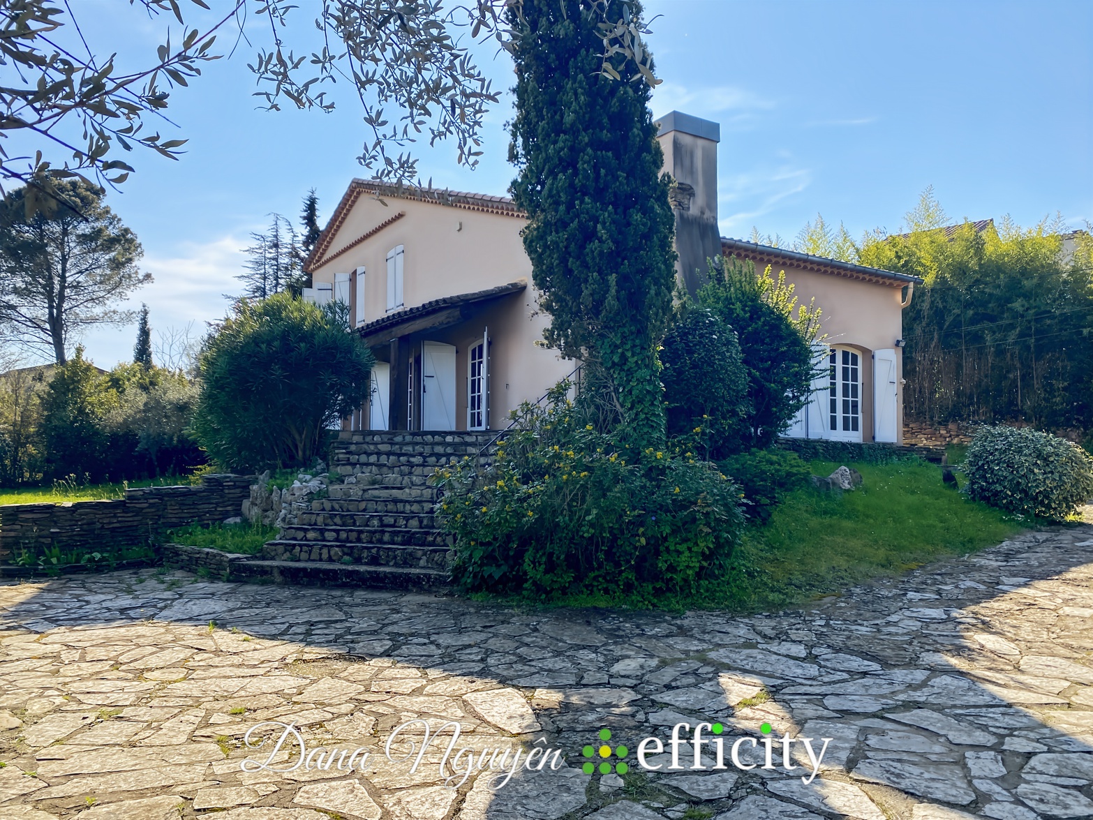 maison 6 pièces - 158m2 à Alès (30100)