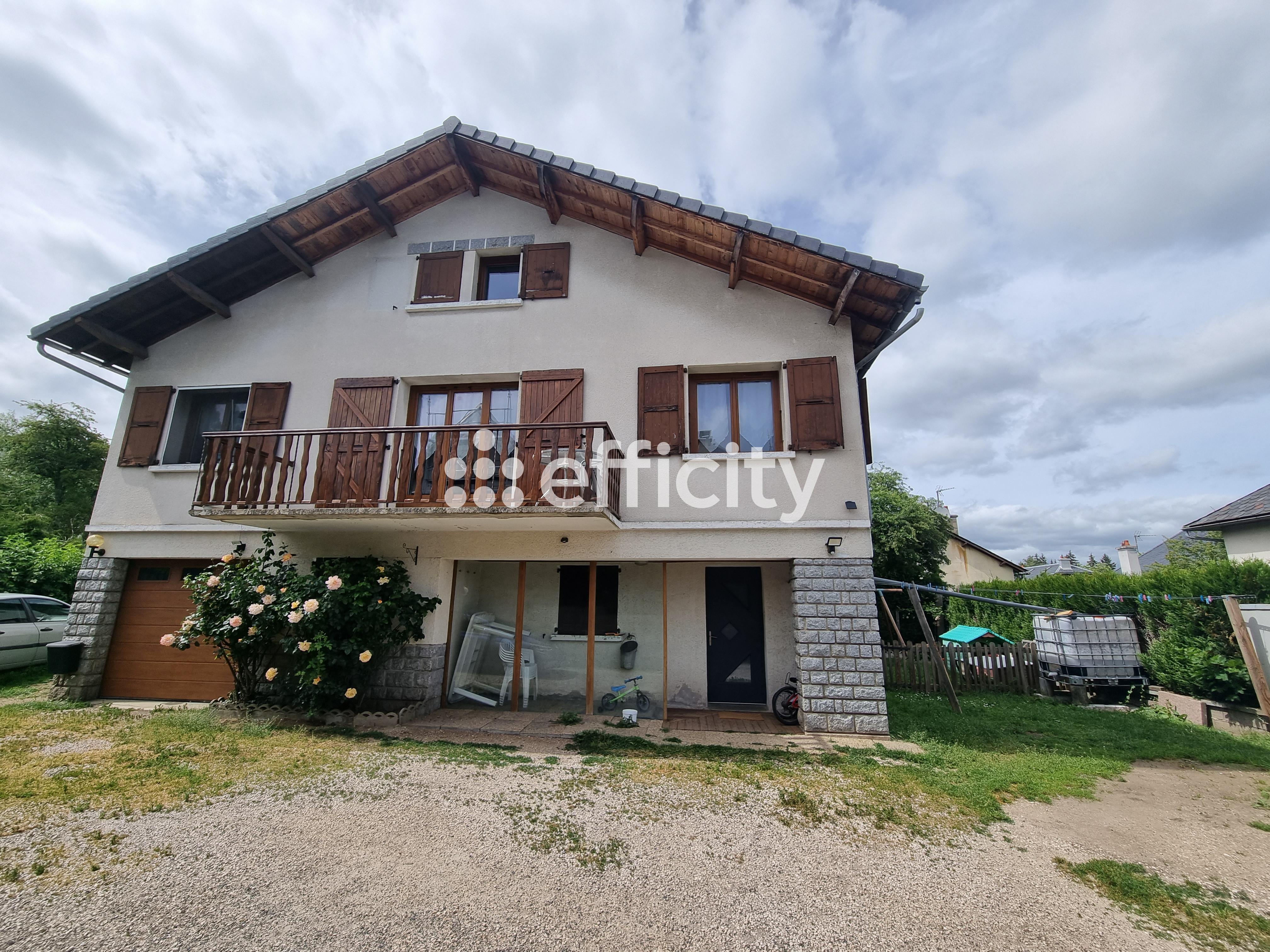 Maison 7 pièces 113 m² · à Saint-Chély-d'Apcher · 113 m² · 230 000 €