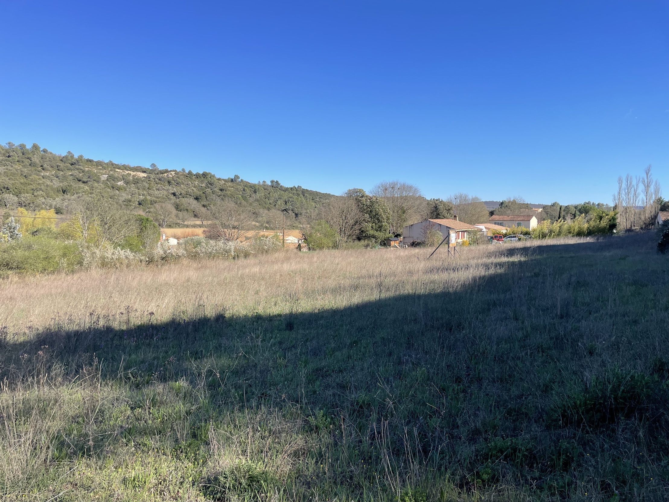 terrain  - 3748,0m2 à Ginasservis (83560)