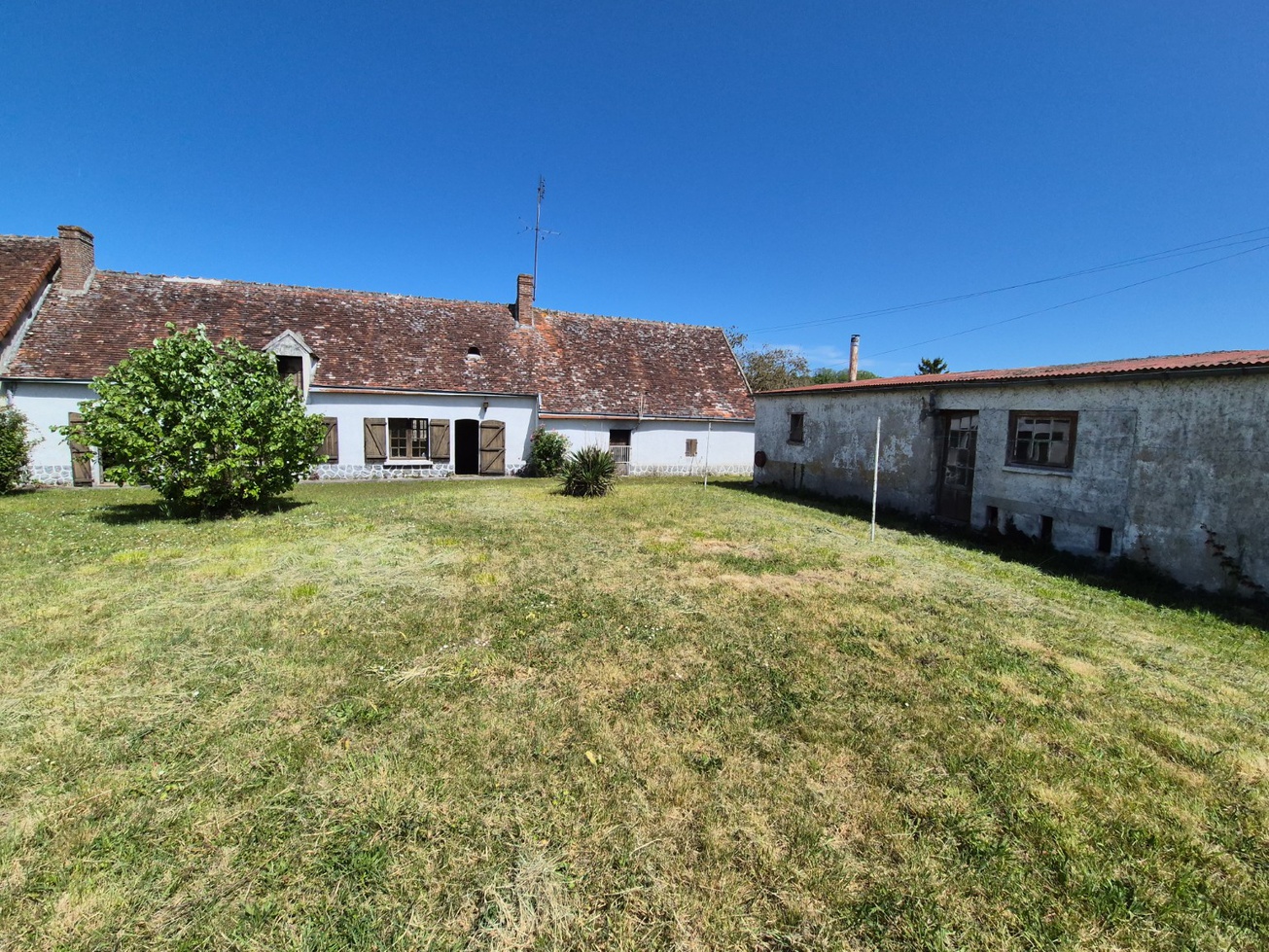 Achat immobilier Maison 3 pièces  65m2 à Clion (36700) - Photo n°1