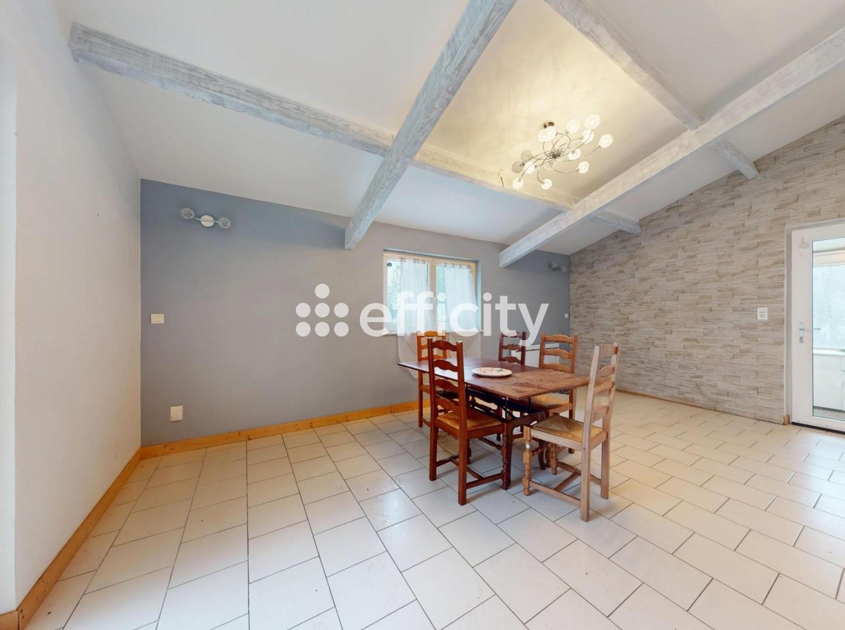 Achat immobilier Maison 4 pièces  112m2 à Épineuil-le-Fleuriel (18360) - Photo n°5