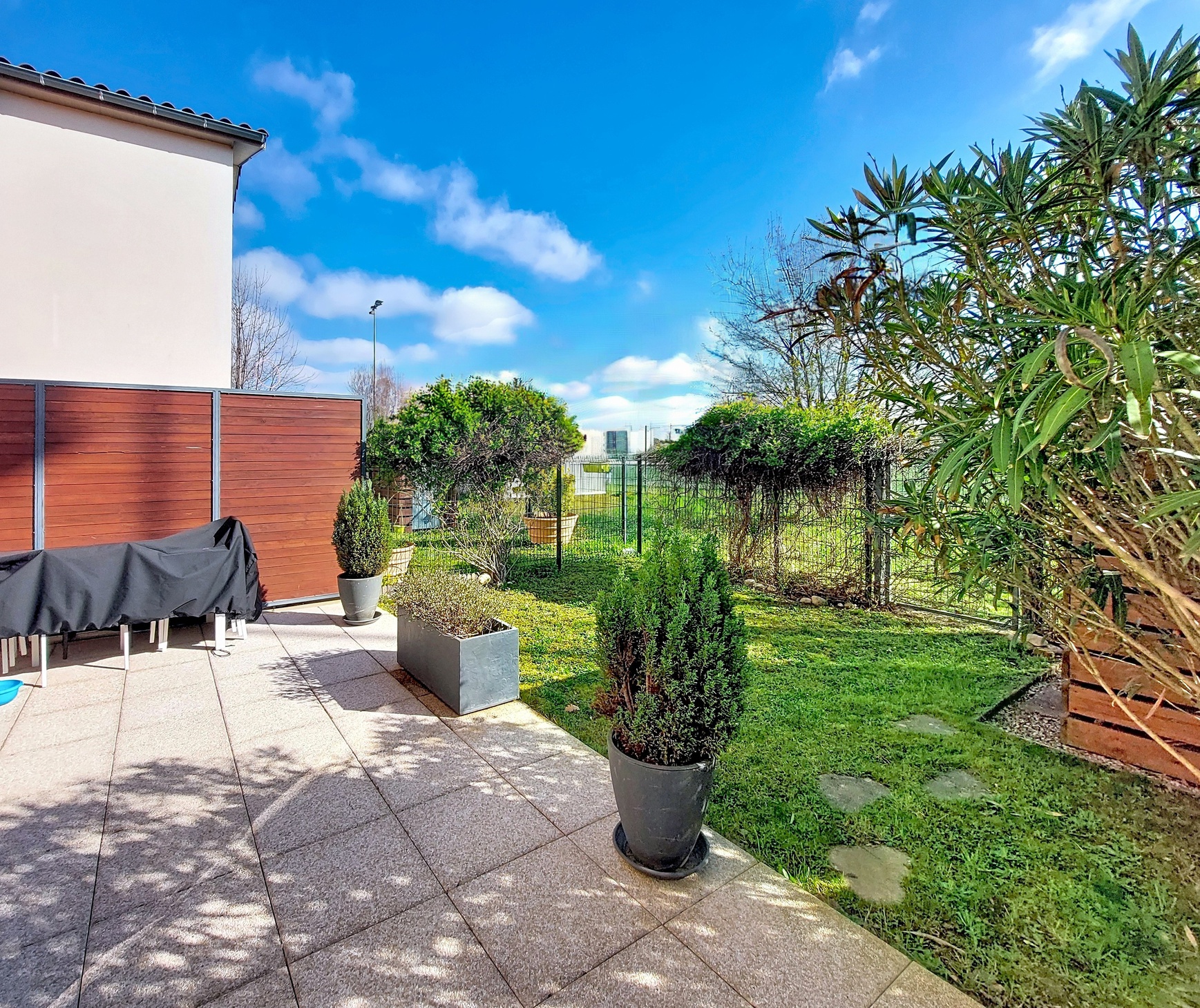 maison 3 pièces - 79m2 à Mions (69780)
