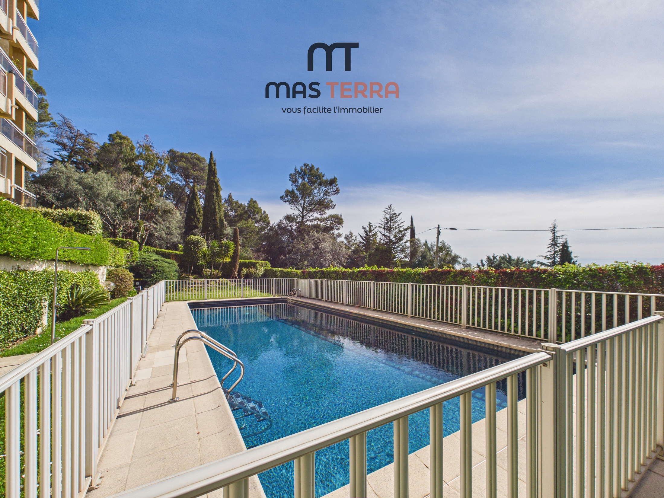 appartement 2 pièces - 63m2 à Grasse (06130)