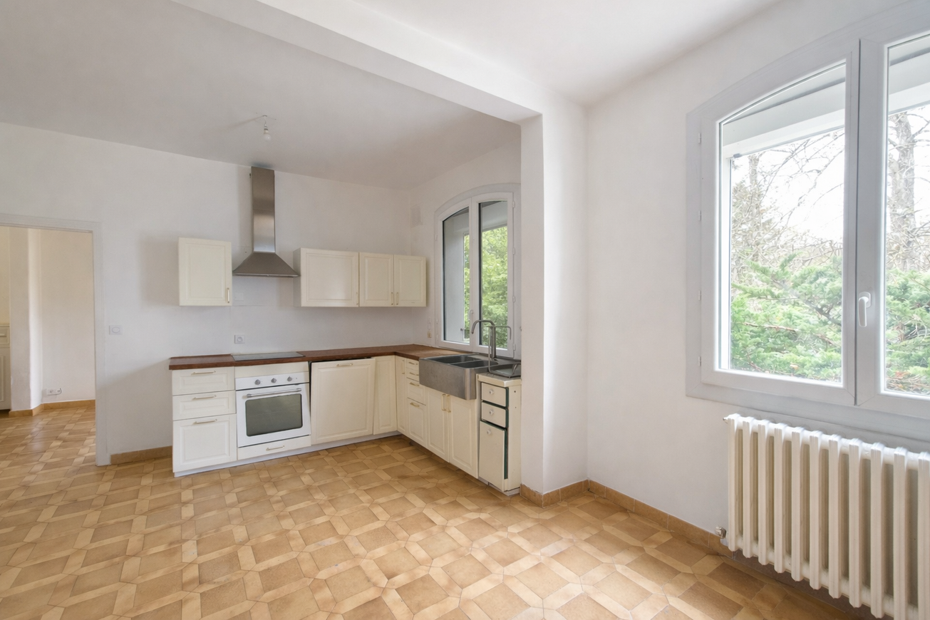 Achat immobilier Maison 6 pièces  192m2 à Montbazon (37250) - Photo n°4