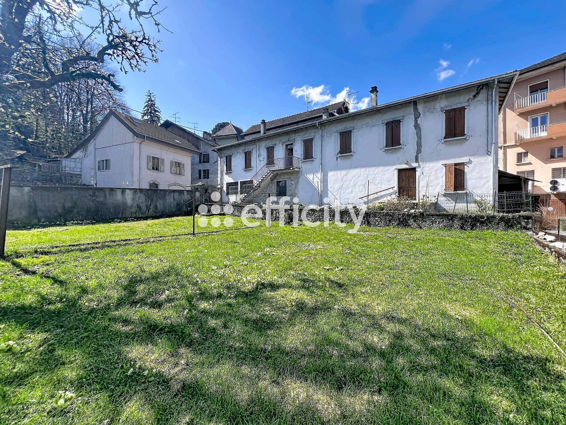 maison 7 pièces - 480,0m2 à La Roche-sur-Foron (74800)