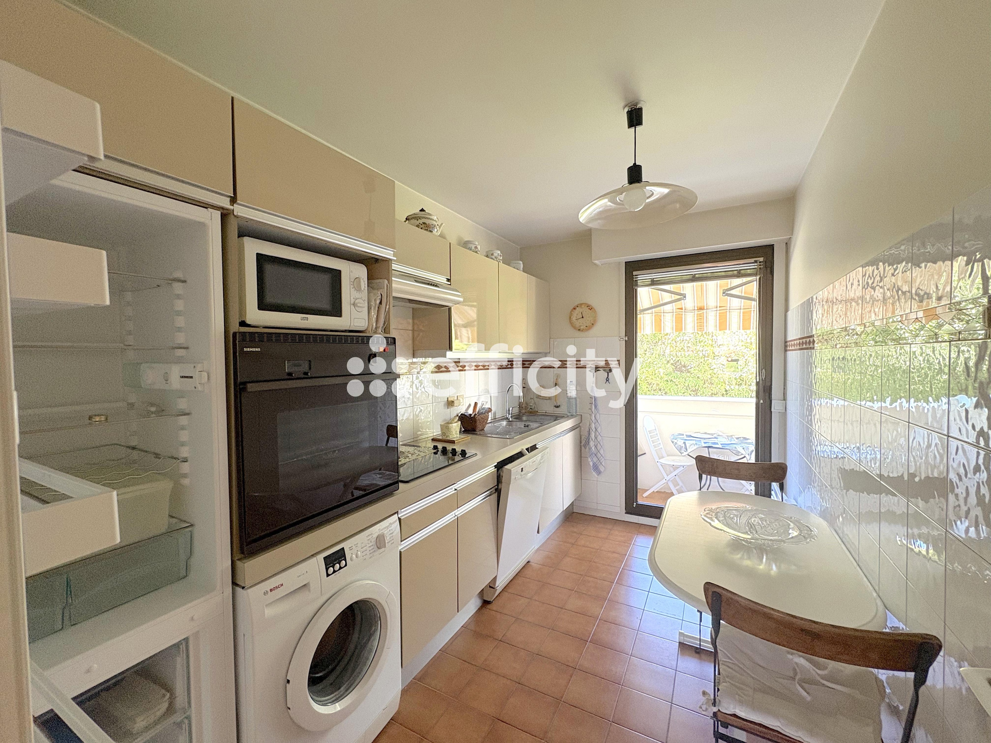 Achat immobilier Appartement 3 pièces  67m2 à Cannes (06400) - Photo n°6