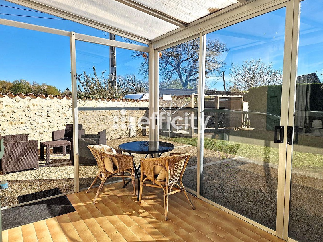 Achat immobilier Maison 10 pièces  222m2 à Tesson (17460) - Photo n°11