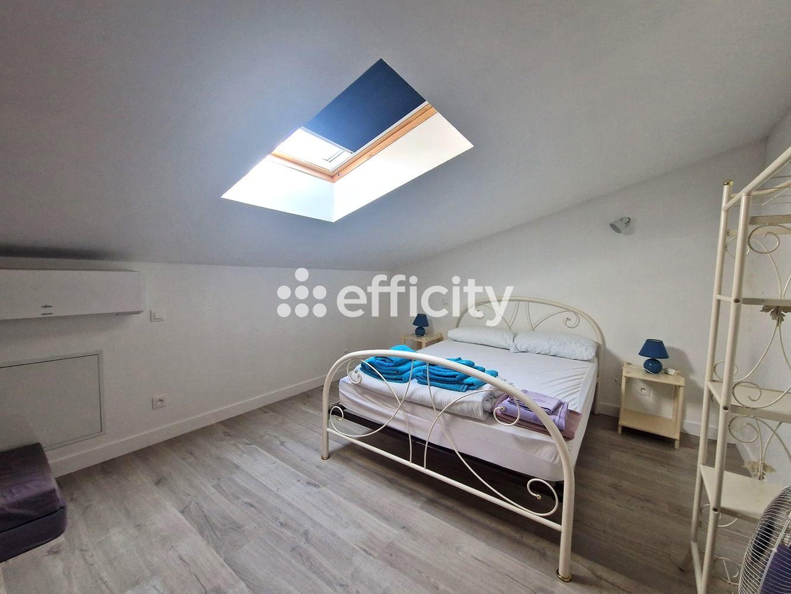 Achat immobilier Maison 10 pièces  222m2 à Tesson (17460) - Photo n°12