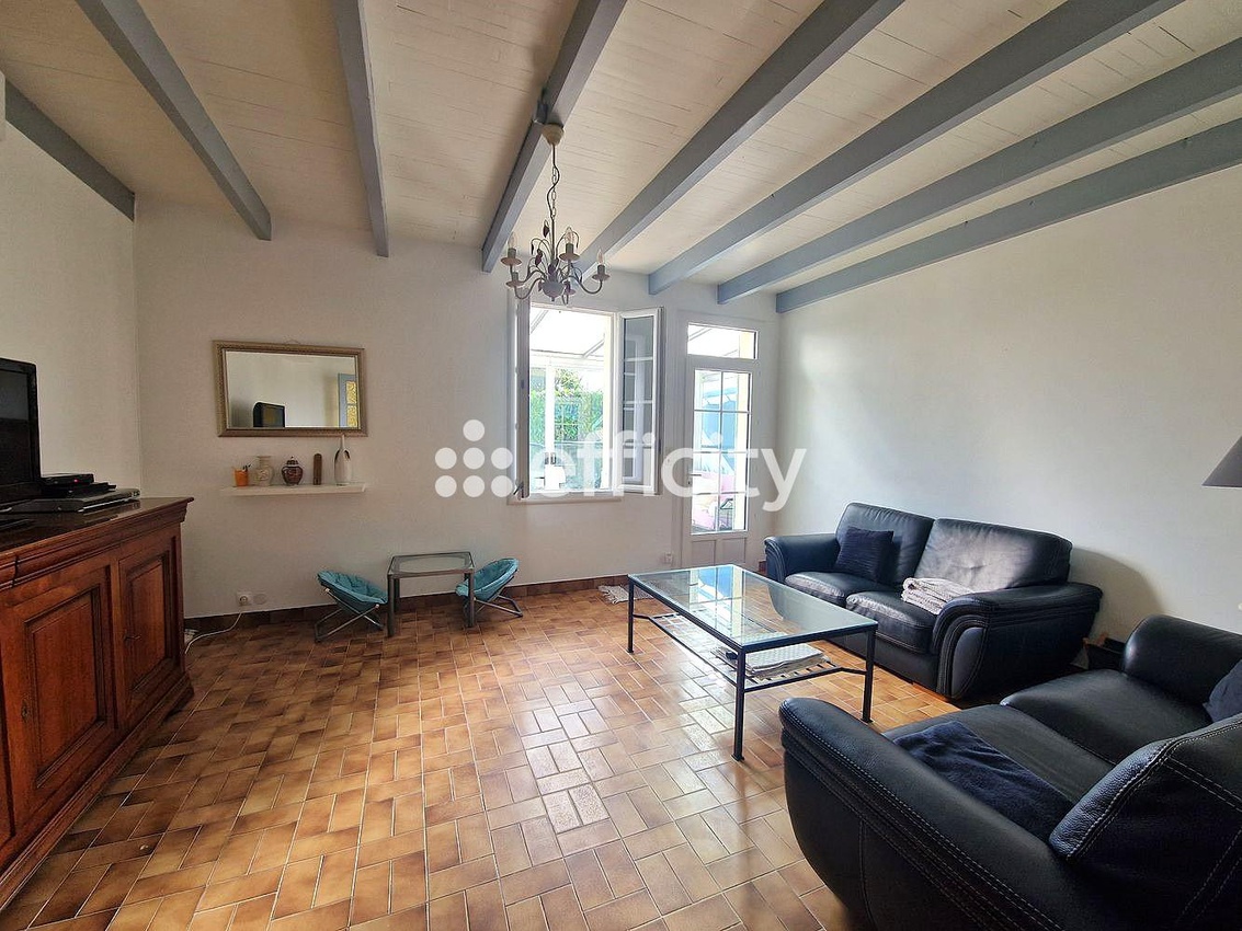 Achat immobilier Maison 10 pièces  222m2 à Tesson (17460) - Photo n°29