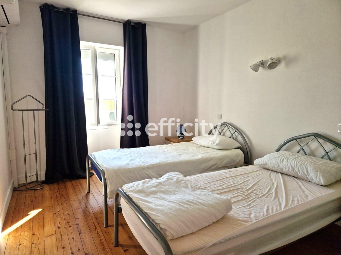 Achat immobilier Maison 10 pièces  222m2 à Tesson (17460) - Photo n°13