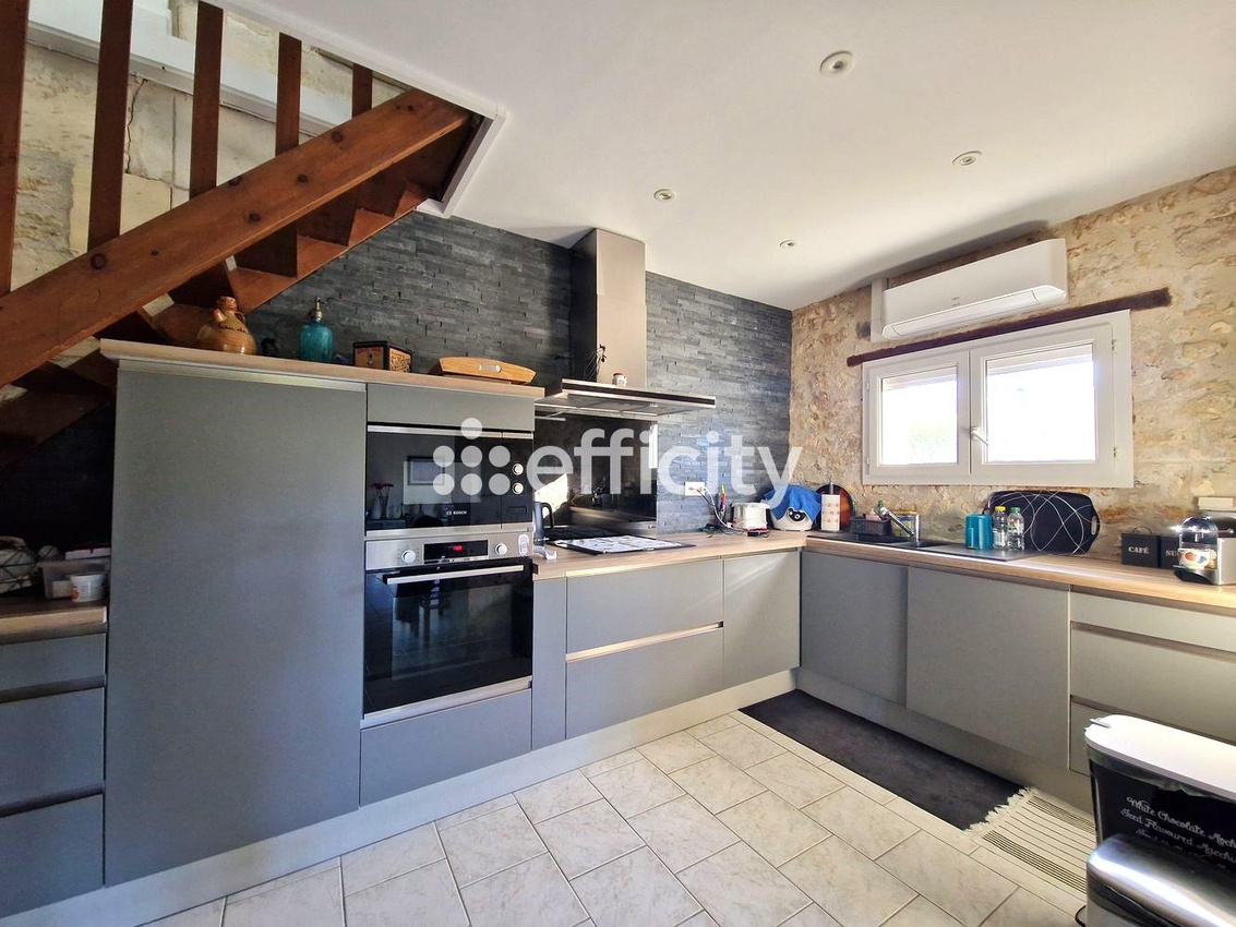 Achat immobilier Maison 10 pièces  222m2 à Tesson (17460) - Photo n°6