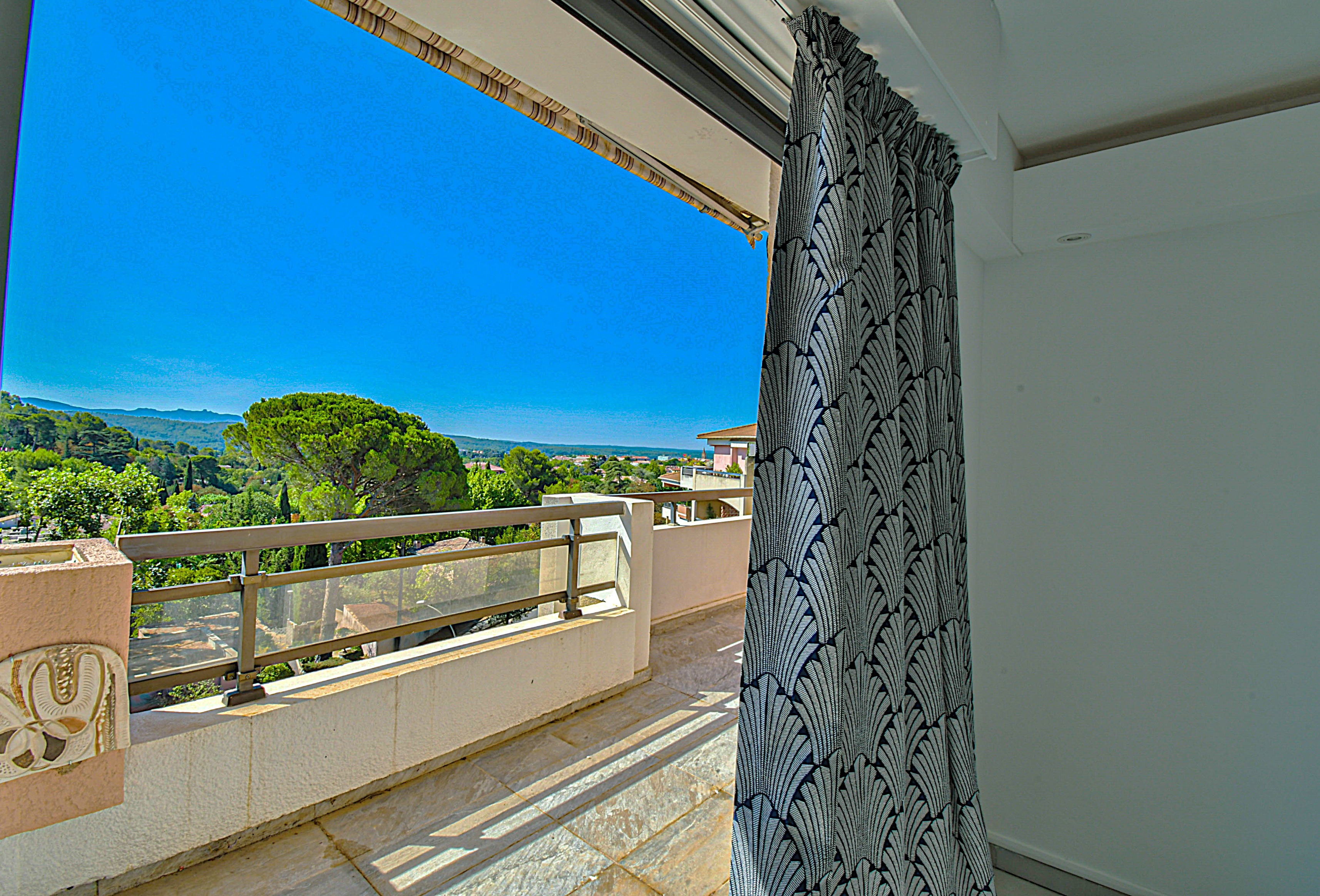 Achat immobilier Appartement 5 pièces  125m2 à Aix-en-Provence (13100) - Photo n°8