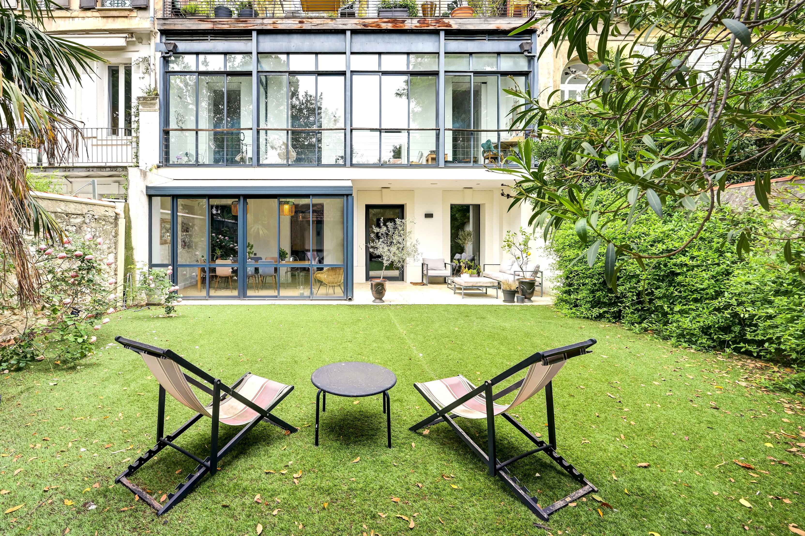 appartement 8 pièces - 250m2 à Marseille (13008)