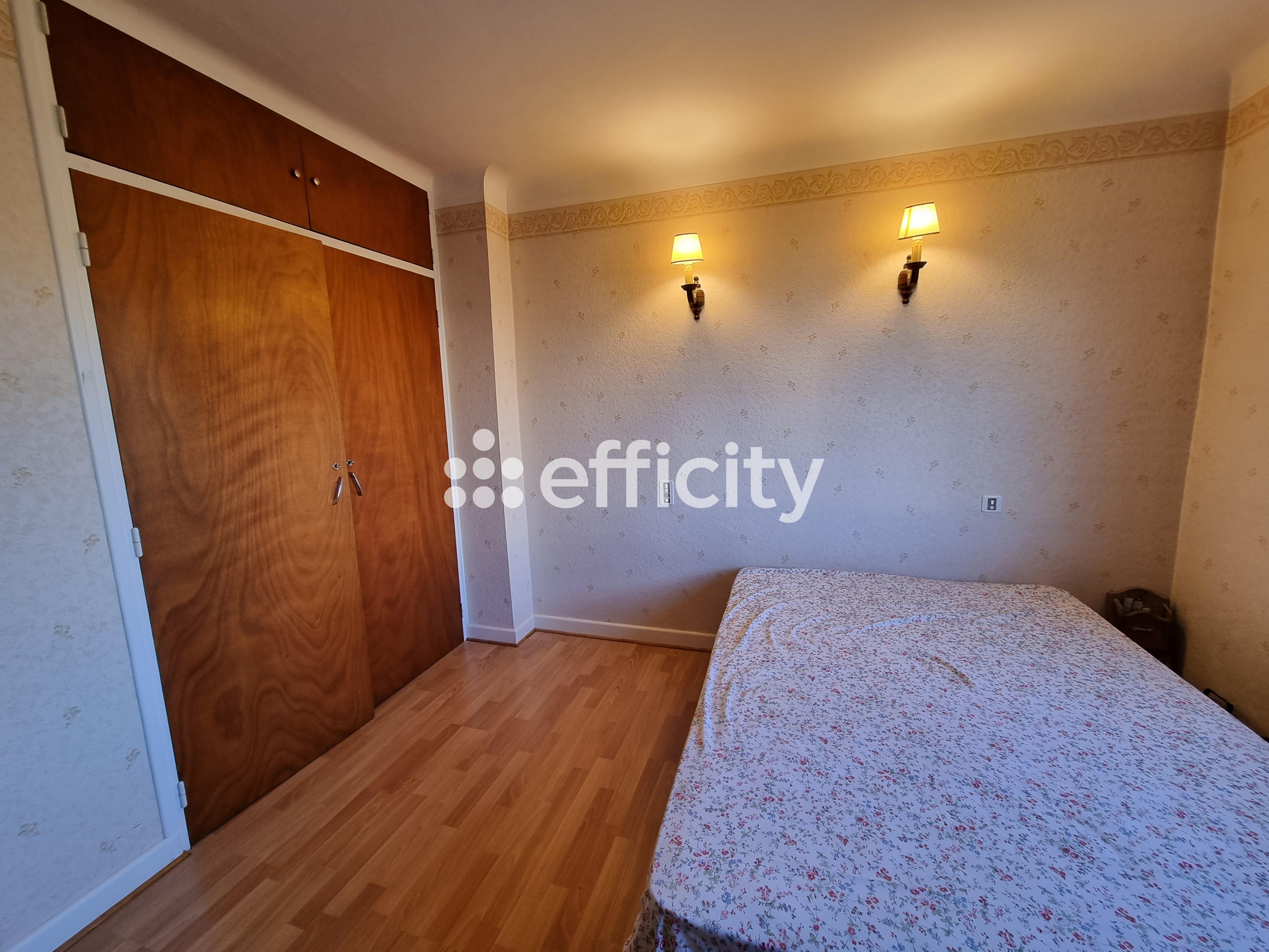 maison 7 pièces - 124,0m2 à Saint-Chély-d'Apcher (48200)