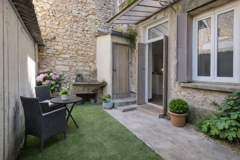 appartement 2 pièces - 42m2 à Nîmes (30900)