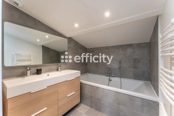 Achat immobilier Maison 6 pièces  143m2 à Bordeaux (33000) - Photo n°10