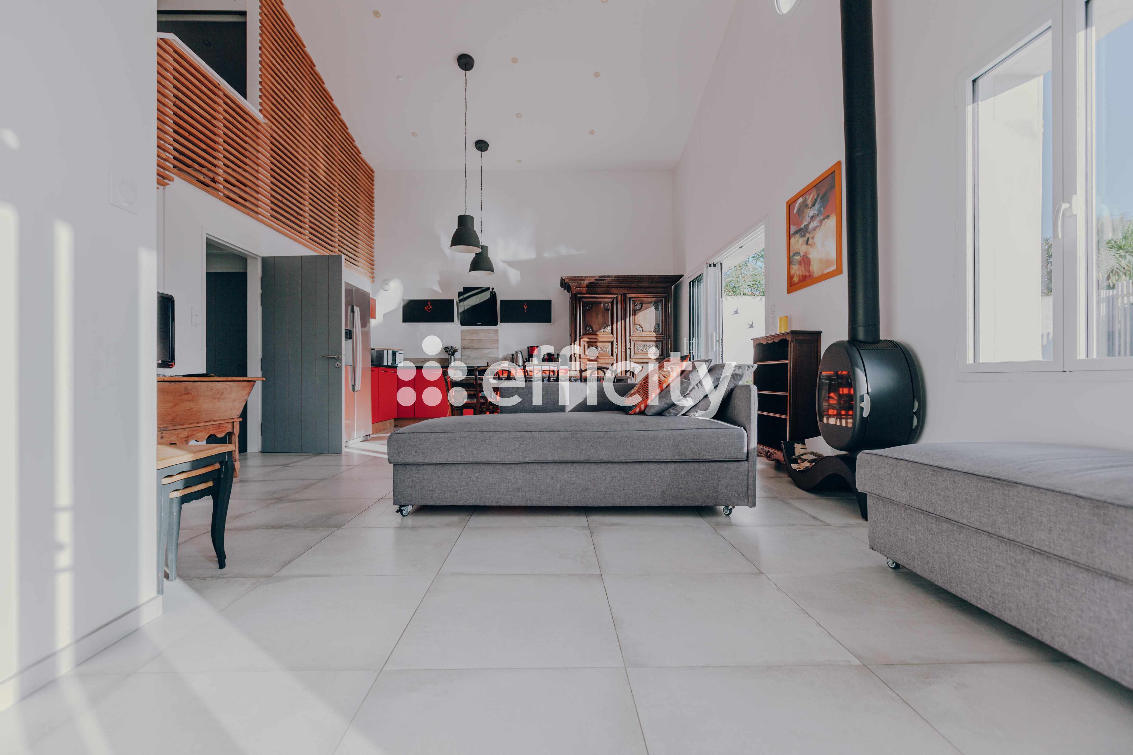 Achat immobilier Maison 8 pièces  170m2 à Ars-en-Ré (17590) - Photo n°5