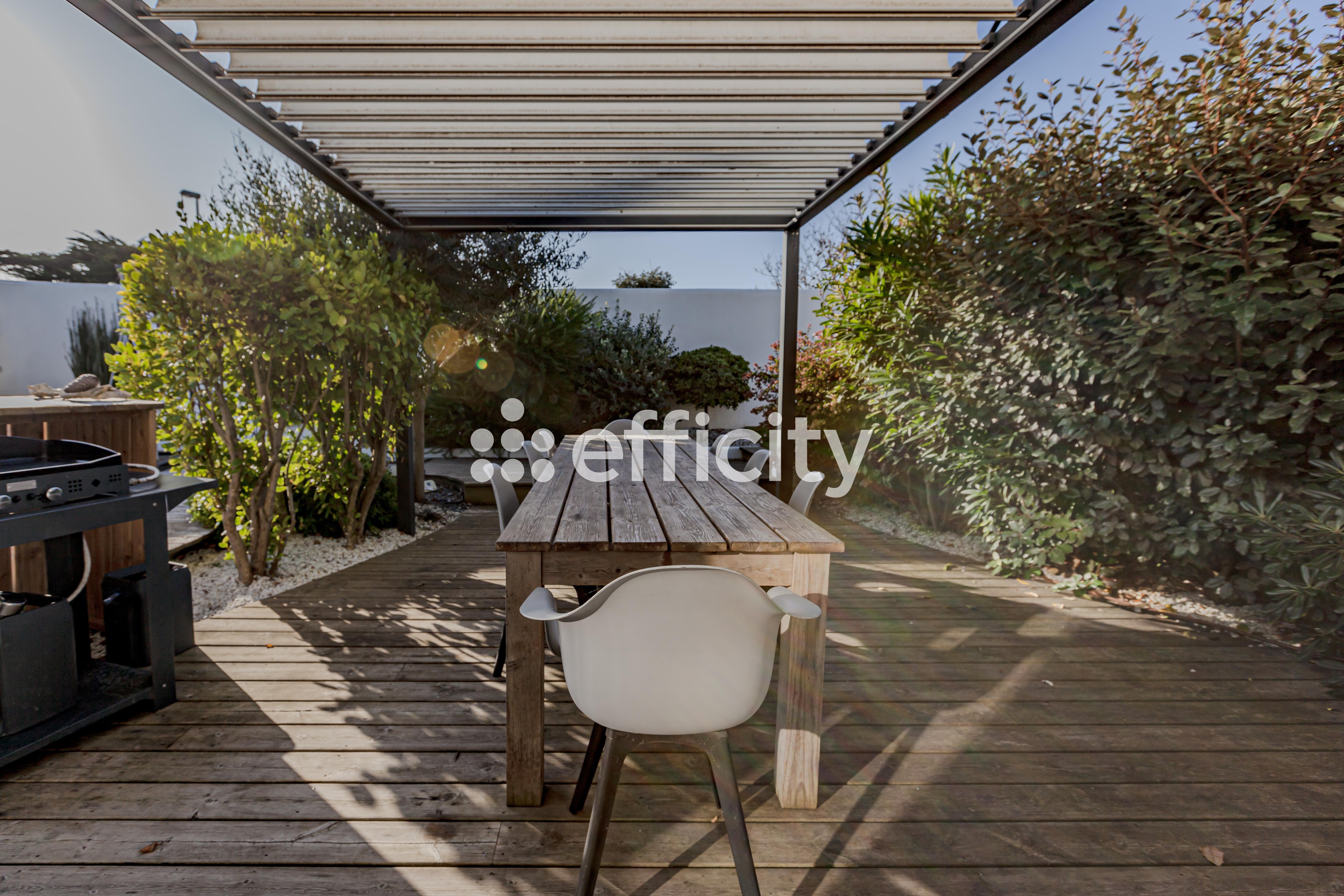 Achat immobilier Maison 8 pièces  170m2 à Ars-en-Ré (17590) - Photo n°7
