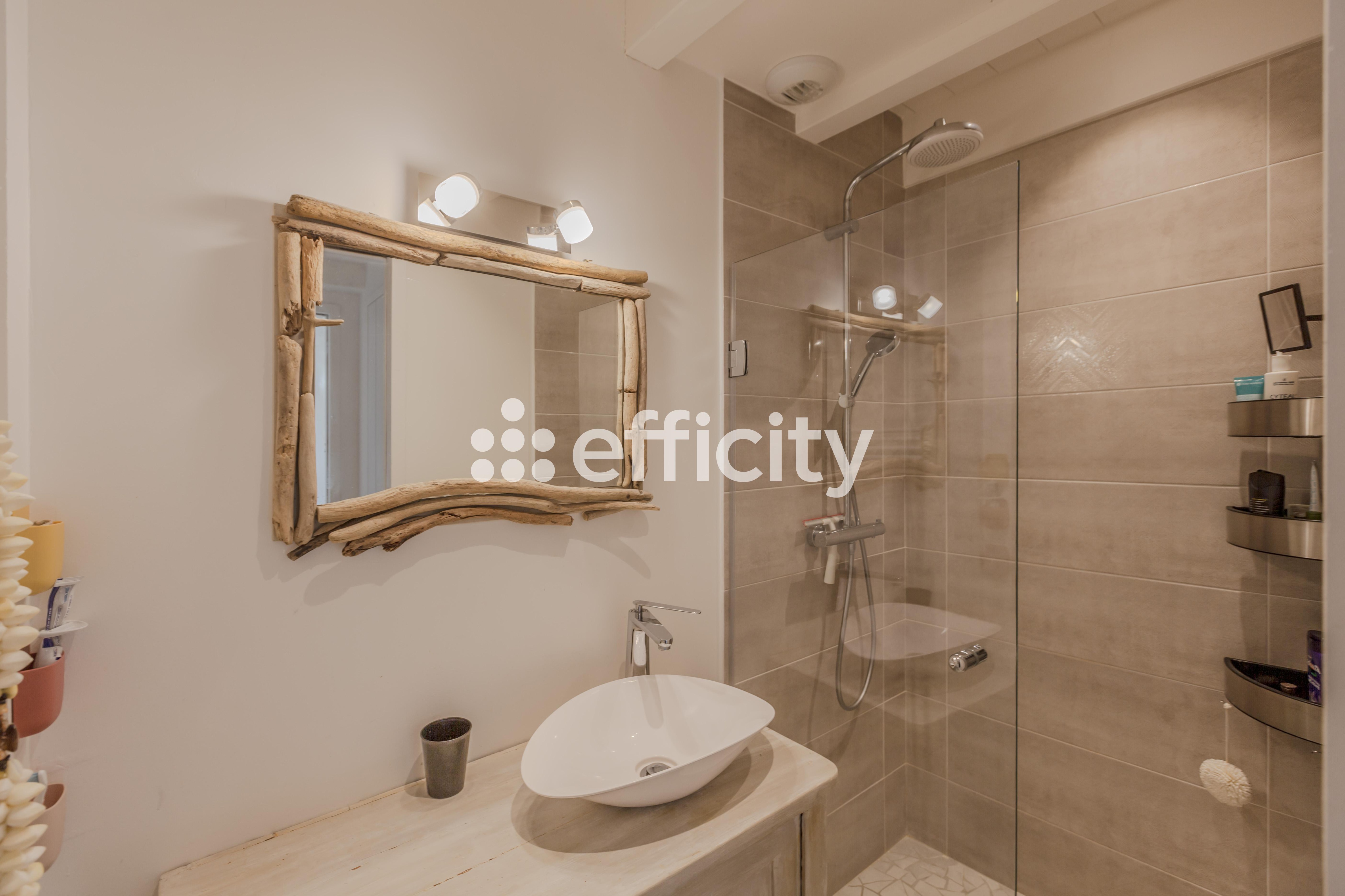 Achat immobilier Maison 8 pièces  170m2 à Ars-en-Ré (17590) - Photo n°10