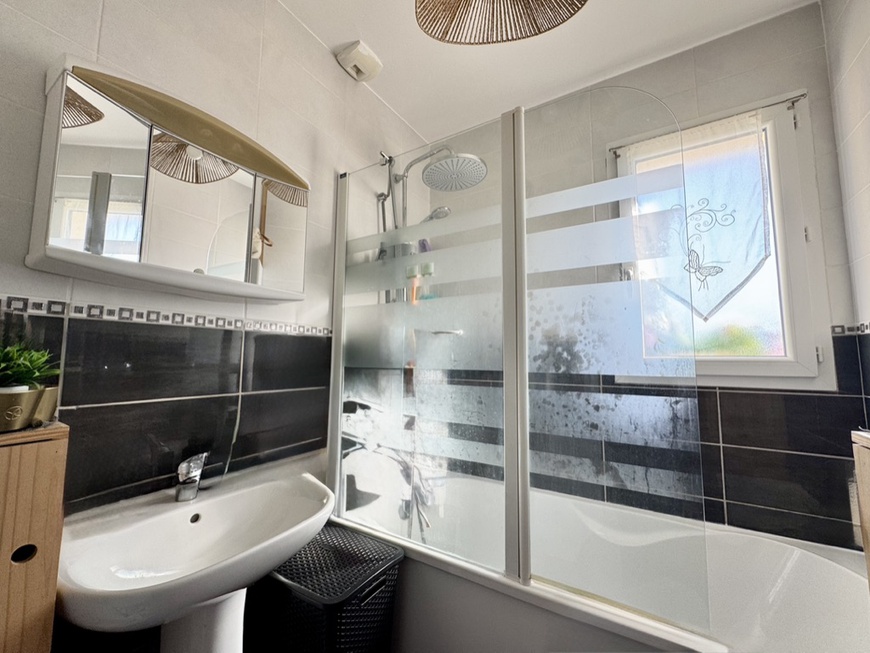 Achat immobilier Maison 5 pièces  95m2 à Étrépagny (27150) - Photo n°9