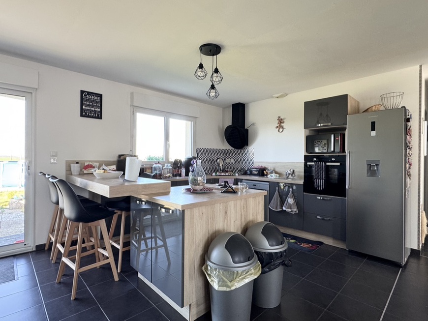 Achat immobilier Maison 5 pièces  95m2 à Étrépagny (27150) - Photo n°4