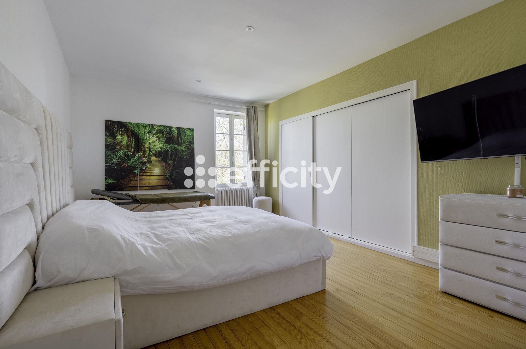 Achat immobilier Maison 7 pièces  325m2 à Blésignac (33670) - Photo n°6