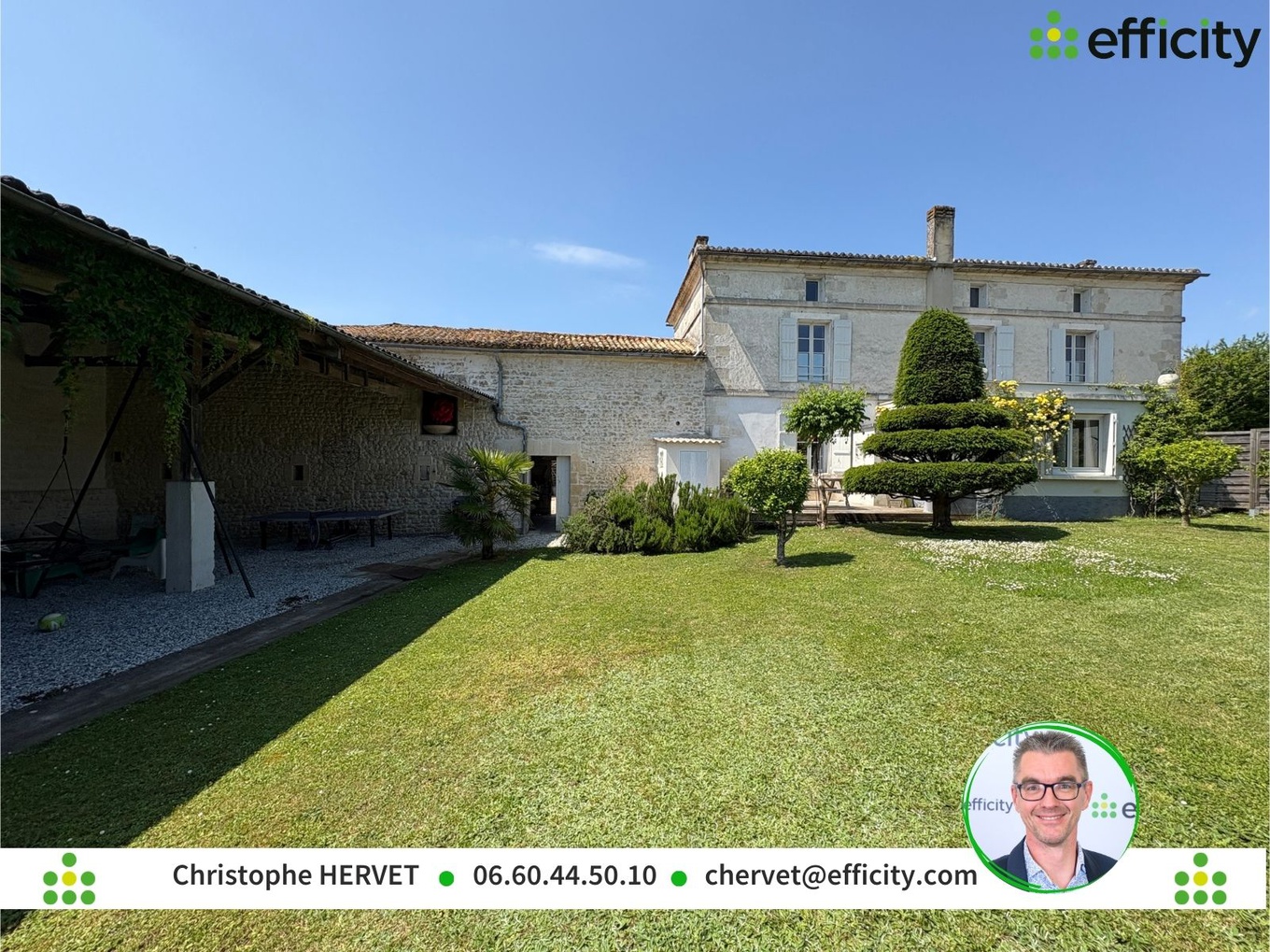 Achat immobilier Maison 6 pièces  218m2 à Saint-Saturnin (16290) - Photo n°1