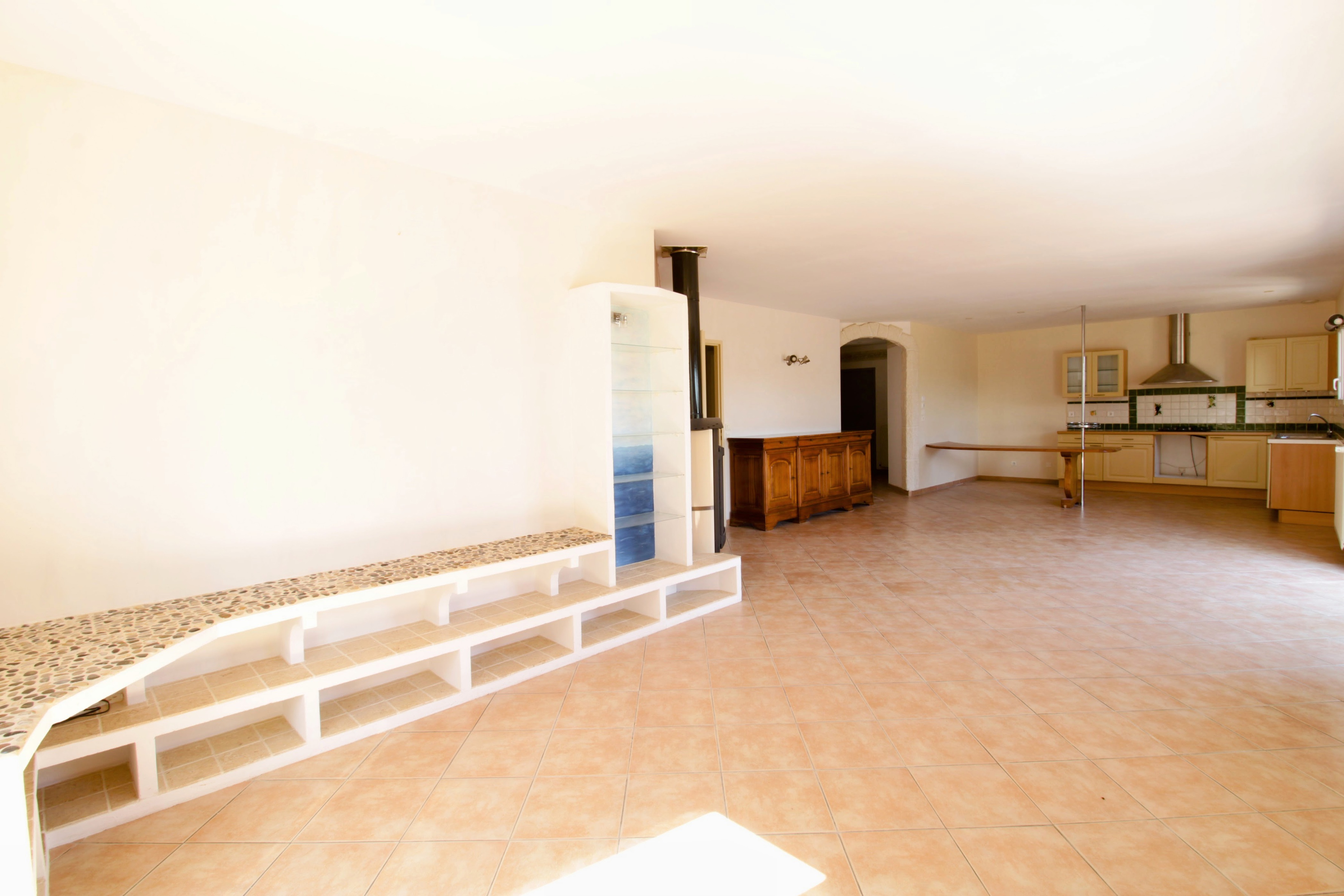 Achat immobilier Maison 4 pièces  150m2 à Montbazin (34560) - Photo n°5