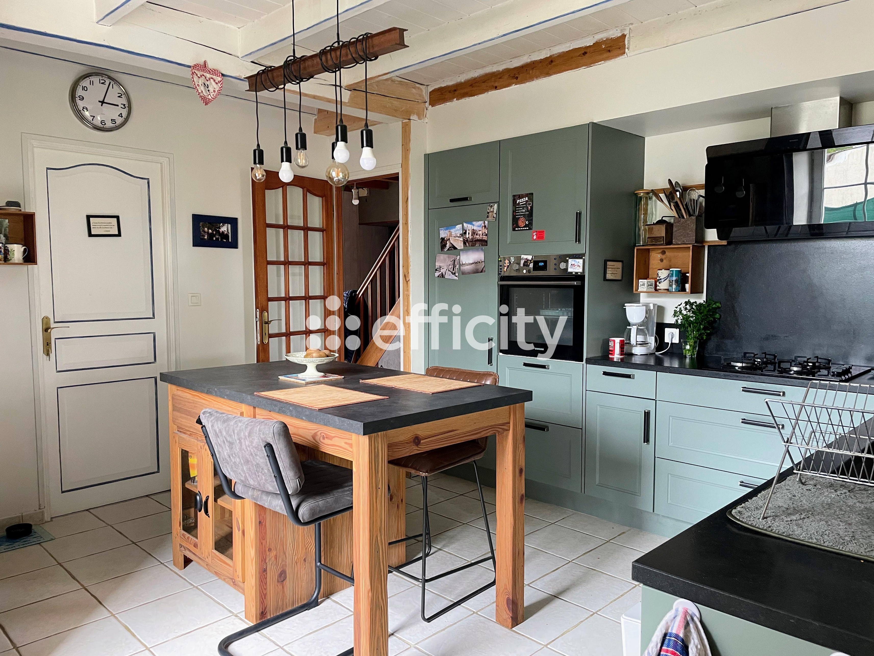 Achat immobilier Maison 5 pièces  148m2 à Voissay (17400) - Photo n°7