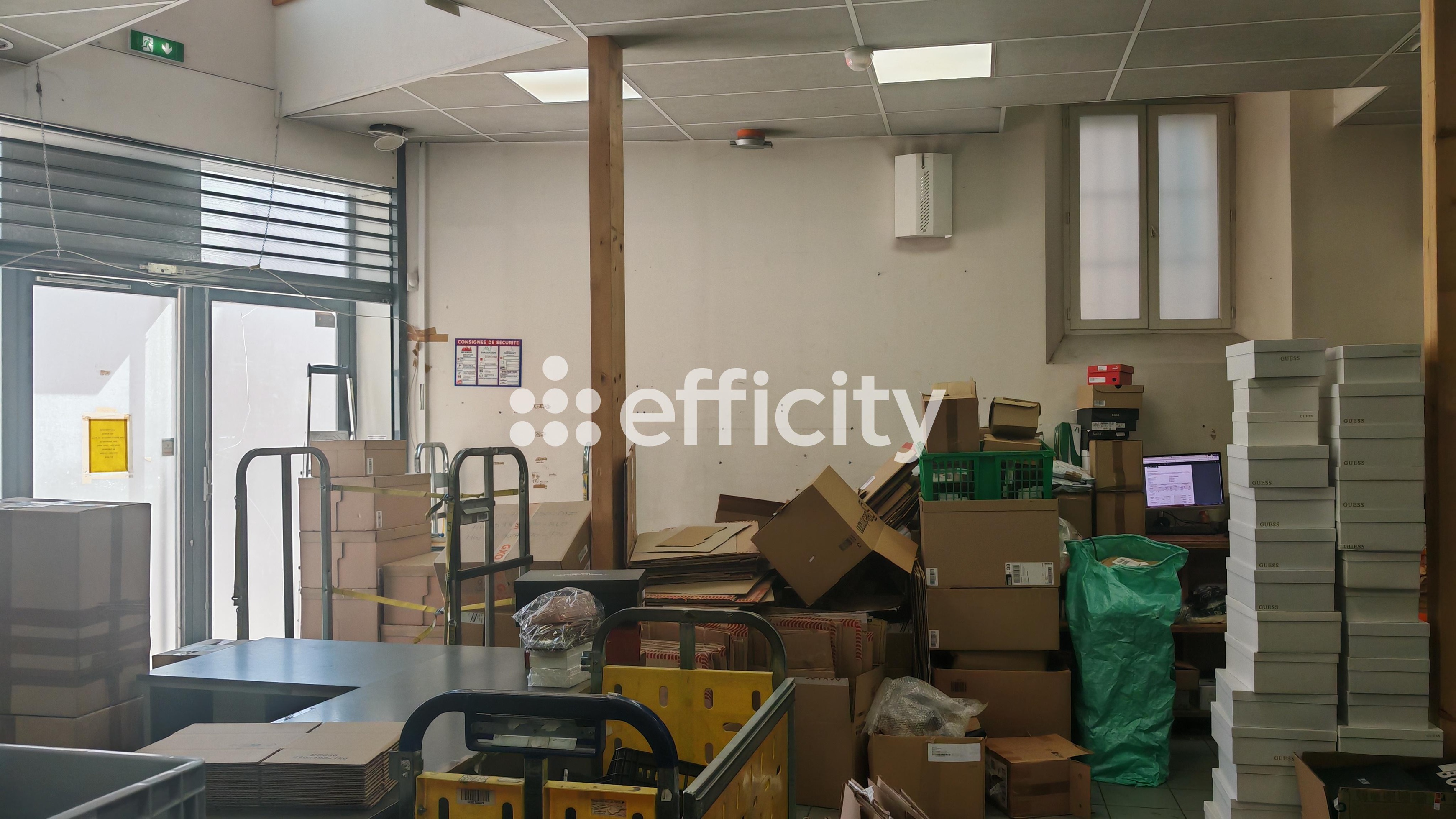Achat immobilier Local commercial 10 pièces  386m2 à Voiron (38500) - Photo n°12