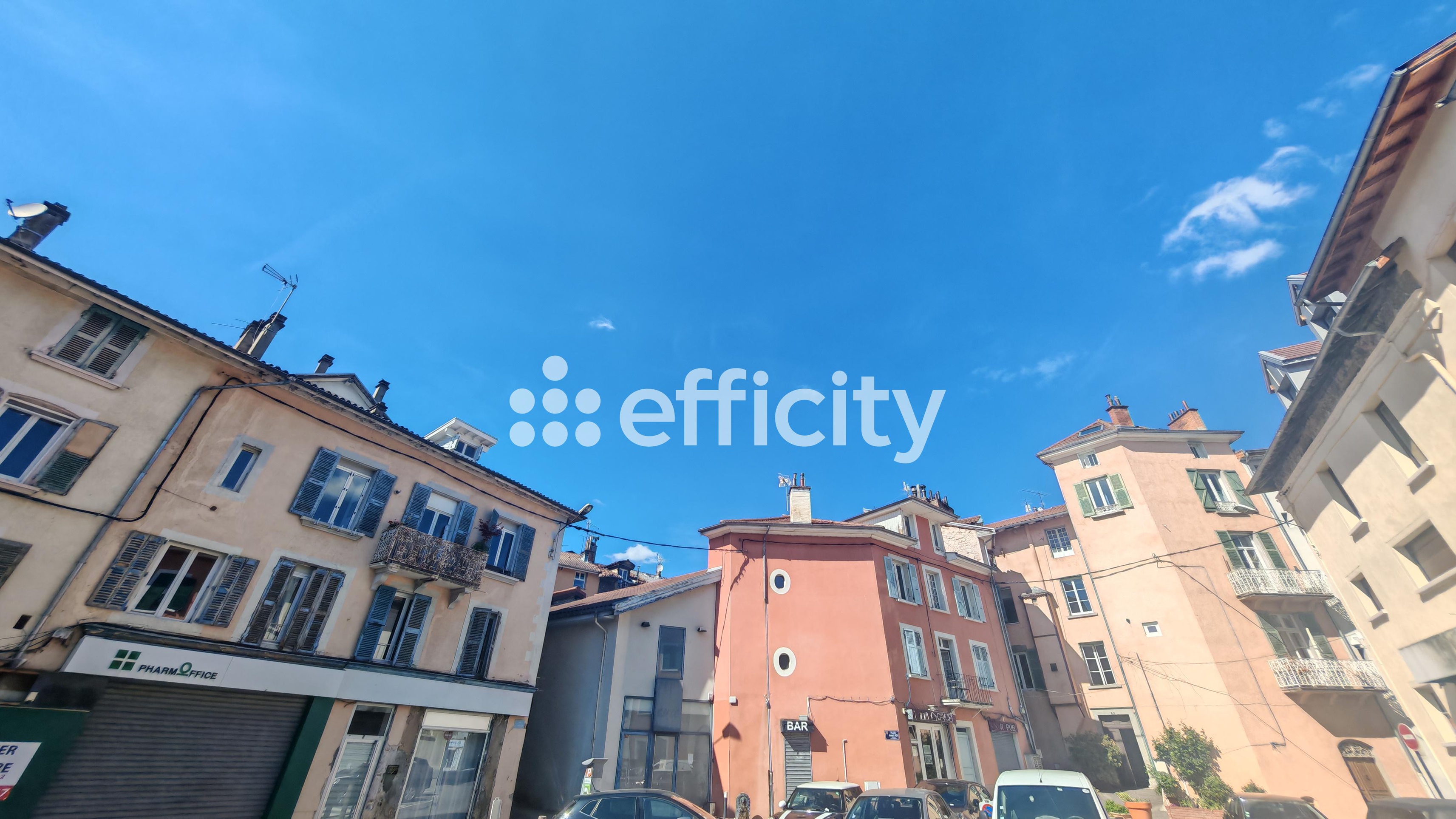 Achat immobilier Local commercial 10 pièces  386m2 à Voiron (38500) - Photo n°4