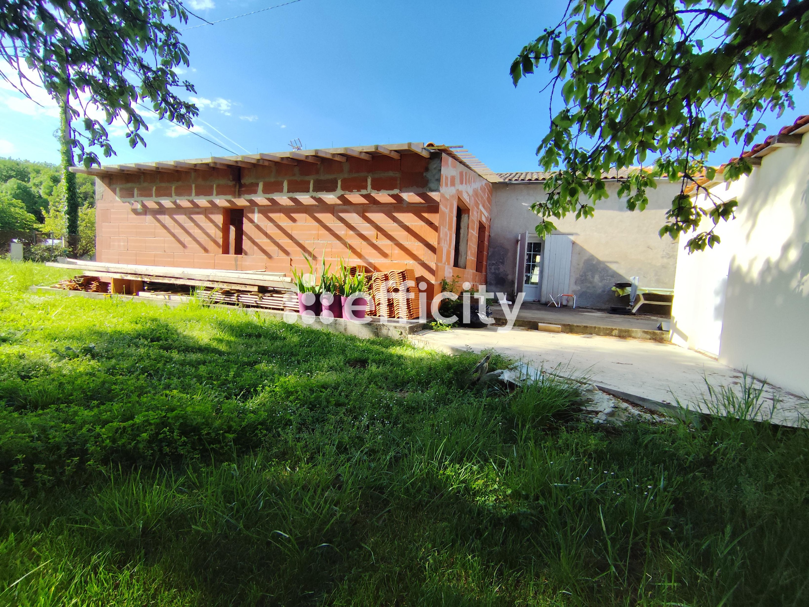 Achat immobilier Maison 3 pièces  107m2 à Le Douhet (17100) - Photo n°12