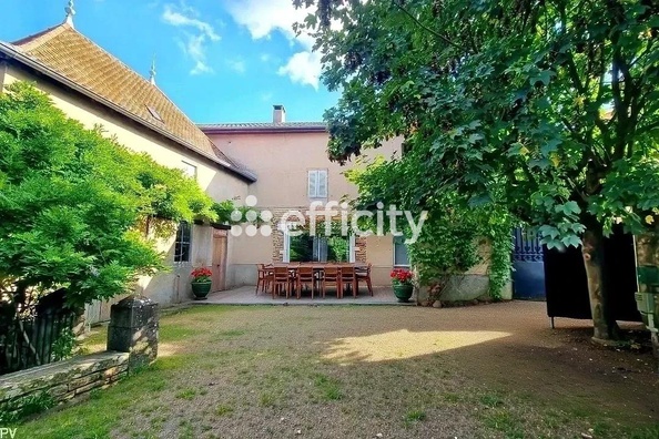 maison 7 pièces - 175m2 à Pierreclos (71960)